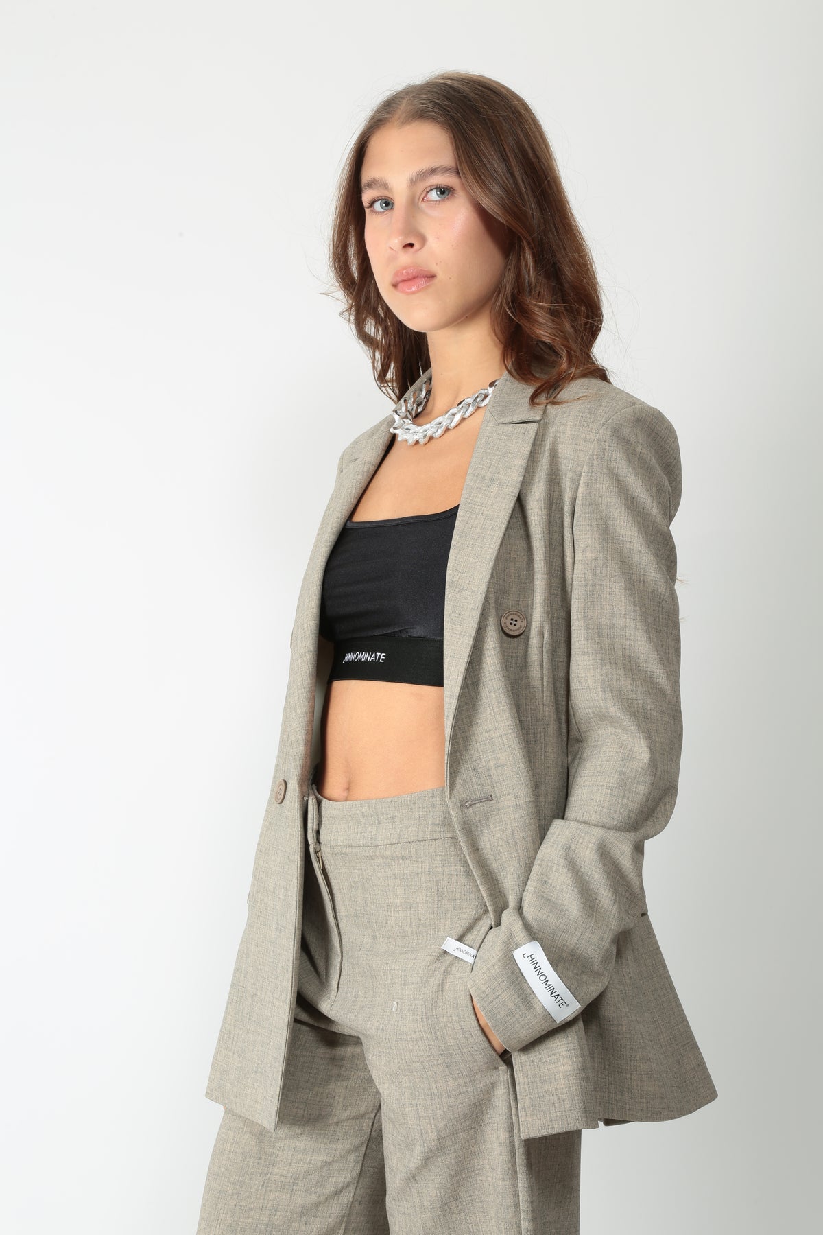 https://admin.shopify.com/store/gulieshop/products/16540787310941#:~:text=https%3A//www.gulieshop.it%20%E2%80%BA%20products%20%E2%80%BA%20hinnominate%2Dgiacca%2Ddoppiopetto%2Dhmabw03206%2Dtpv0004