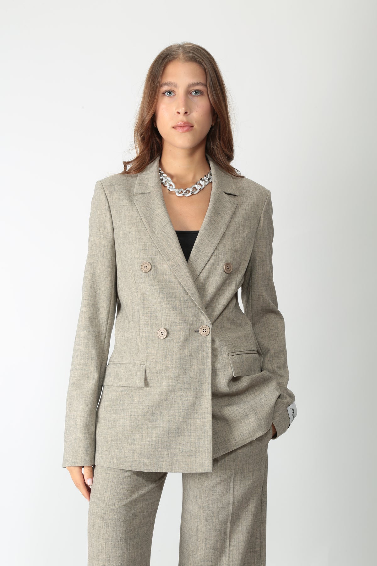 https://admin.shopify.com/store/gulieshop/products/16540787310941#:~:text=https%3A//www.gulieshop.it%20%E2%80%BA%20products%20%E2%80%BA%20hinnominate%2Dgiacca%2Ddoppiopetto%2Dhmabw03206%2Dtpv0004