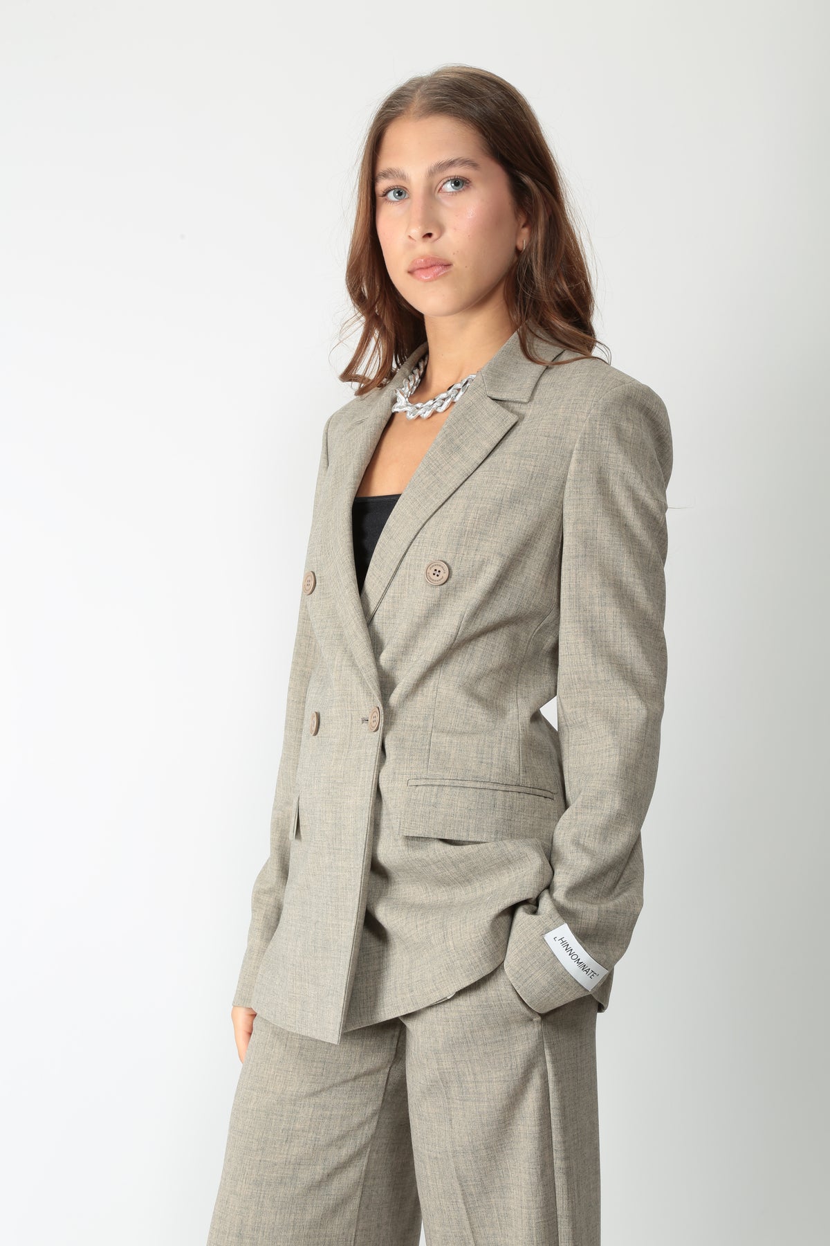 https://admin.shopify.com/store/gulieshop/products/16540787310941#:~:text=https%3A//www.gulieshop.it%20%E2%80%BA%20products%20%E2%80%BA%20hinnominate%2Dgiacca%2Ddoppiopetto%2Dhmabw03206%2Dtpv0004