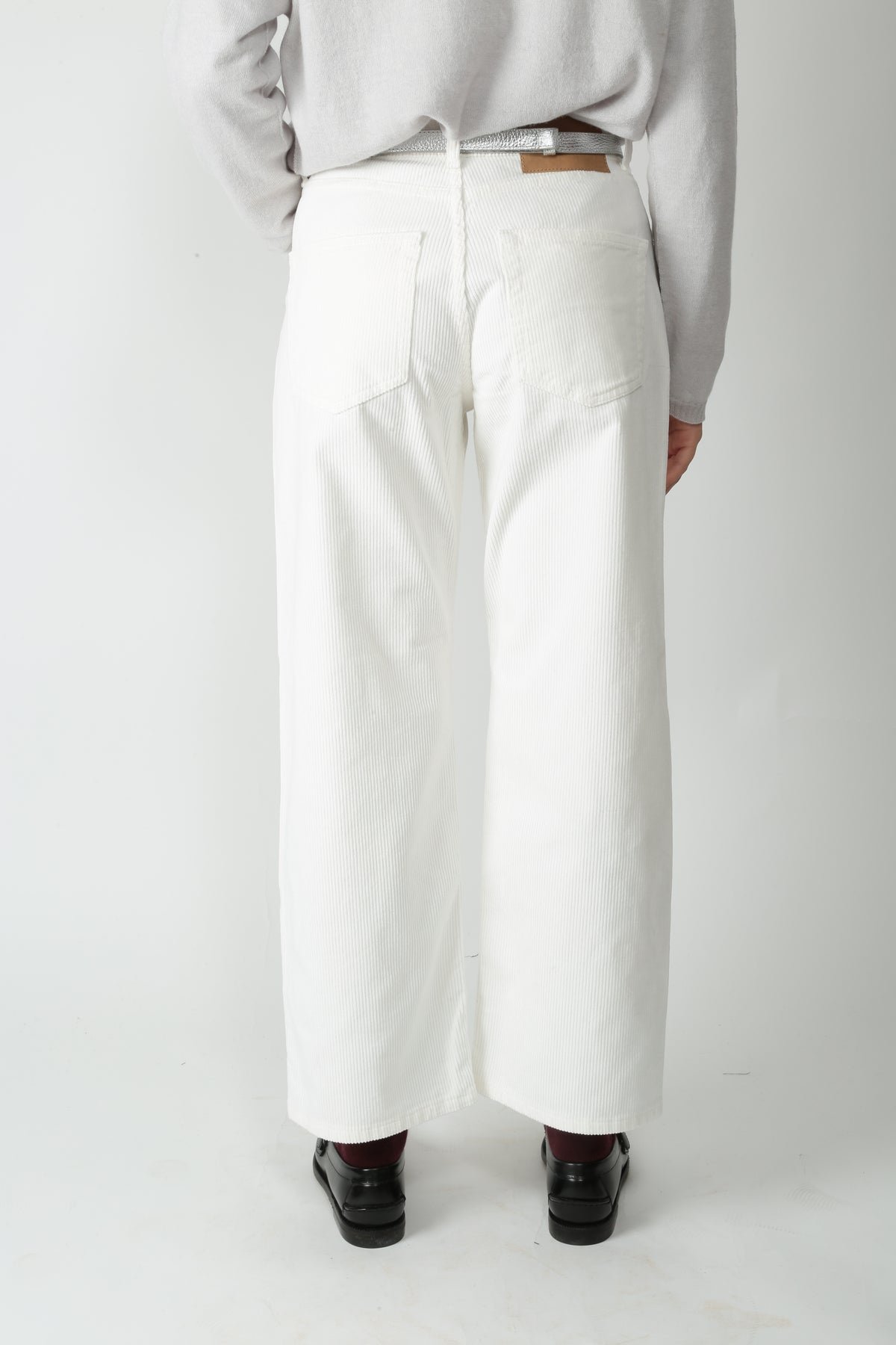 https://admin.shopify.com/store/gulieshop/products/16542601445725