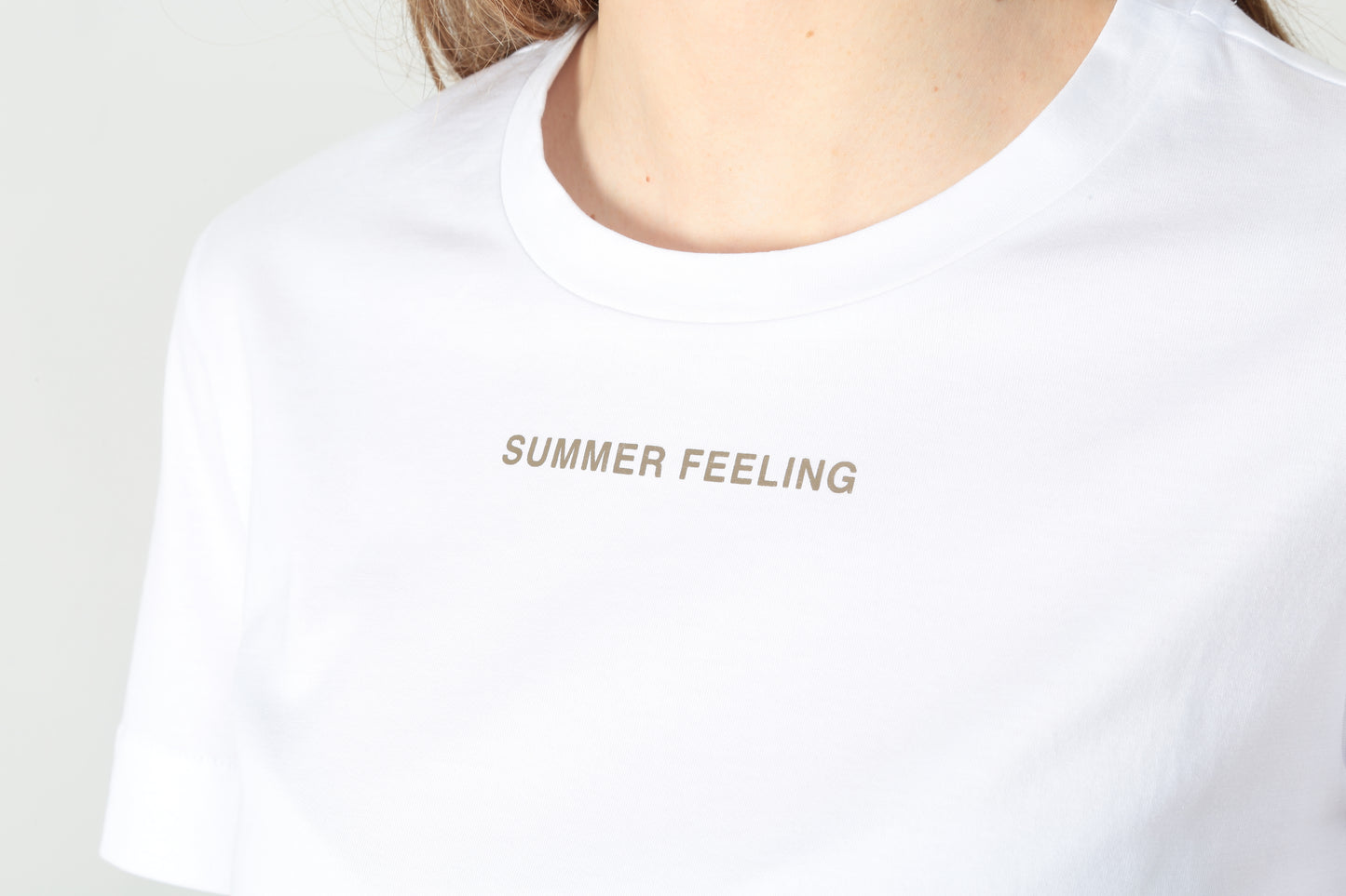 https://admin.shopify.com/store/gulieshop/products/15251028181341#:~:text=https%3A//www.gulieshop.it%20%E2%80%BA%20products%20%E2%80%BA%20s%2Dmaxmara%2Dt%2Dshirt%2Din%2Dcotone%2Dlusso