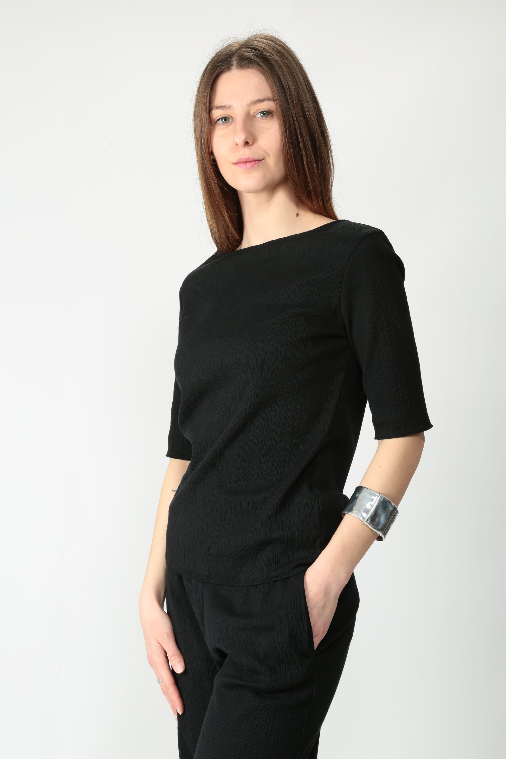 https://admin.shopify.com/store/gulieshop/products/15239508263261#:~:text=https%3A//www.gulieshop.it%20%E2%80%BA%20products%20%E2%80%BA%20maxmara%2Dmm%2Dtop%2Dplisse%2Dcaraibi%2D1