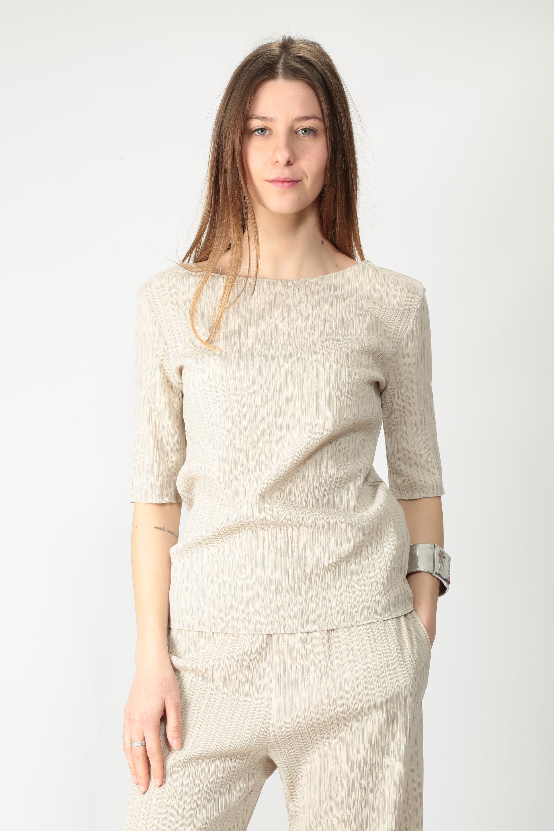 https://admin.shopify.com/store/gulieshop/products/15239508132189#:~:text=https%3A//www.gulieshop.it%20%E2%80%BA%20products%20%E2%80%BA%20maxmara%2Dmm%2Dtop%2Dplisse%2Dcaraibi