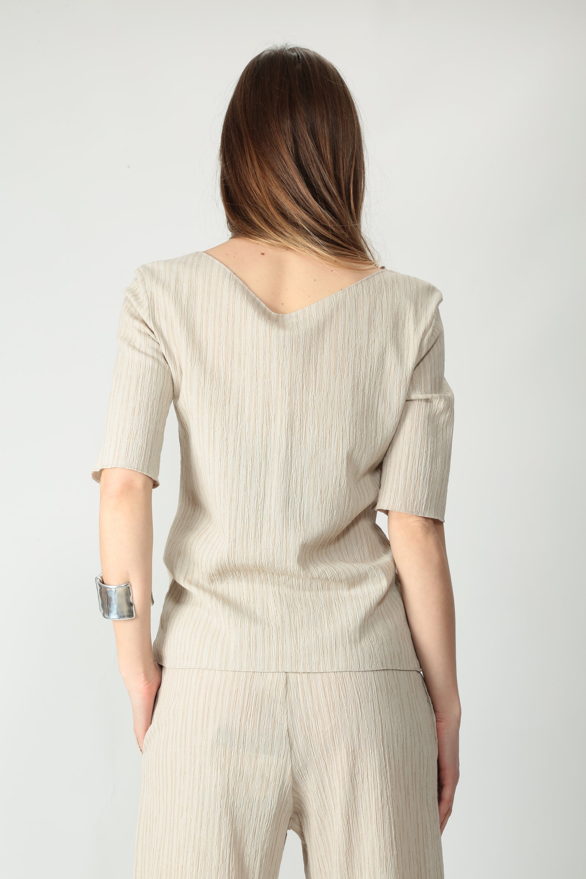 https://admin.shopify.com/store/gulieshop/products/15239508132189#:~:text=https%3A//www.gulieshop.it%20%E2%80%BA%20products%20%E2%80%BA%20maxmara%2Dmm%2Dtop%2Dplisse%2Dcaraibi