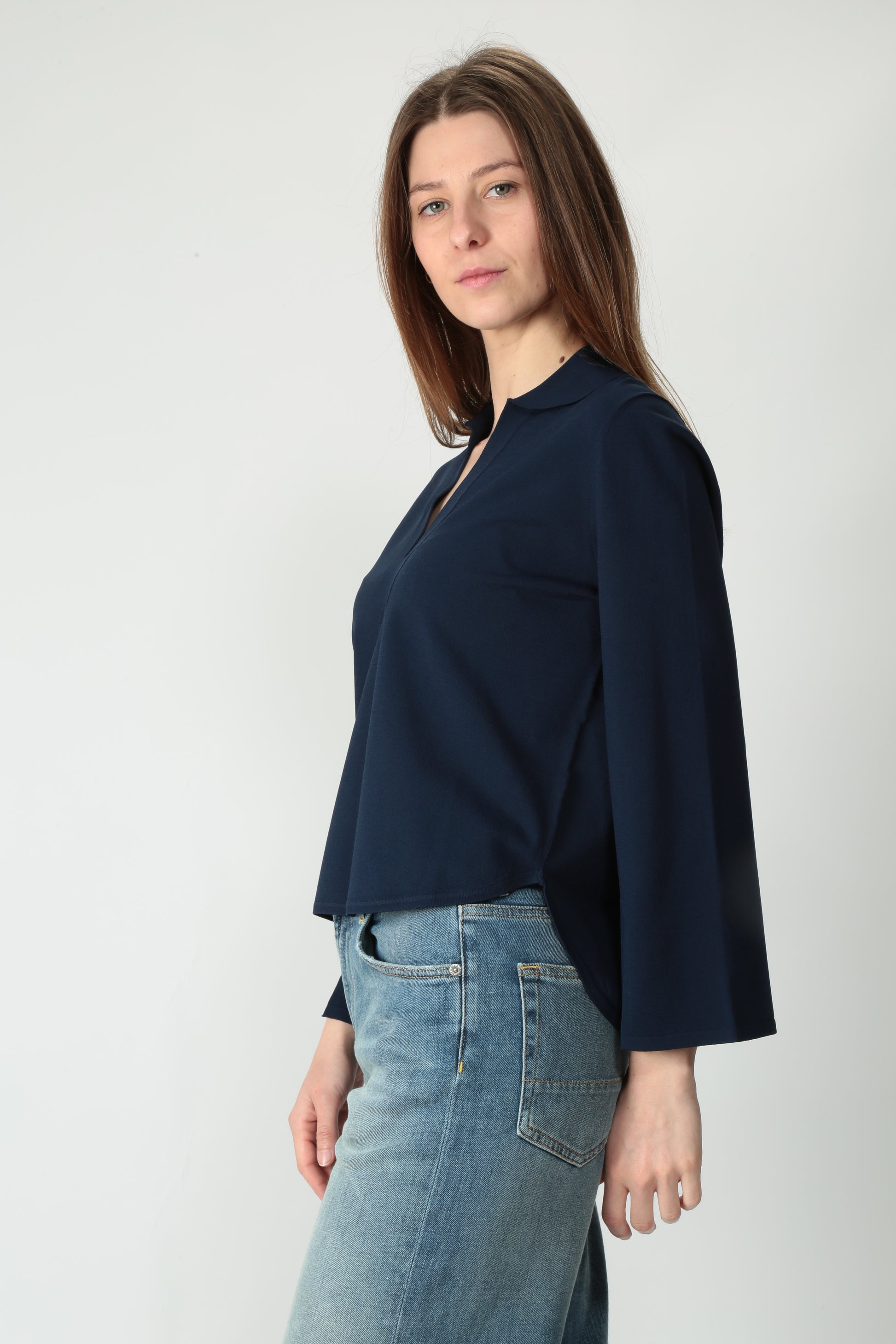 https://admin.shopify.com/store/gulieshop/products/15200687391069#:~:text=https%3A//www.gulieshop.it%20%E2%80%BA%20products%20%E2%80%BA%20kangra%2Dpolo%2Din%2Dviscosa%2Dstretch%2Ds5a193903