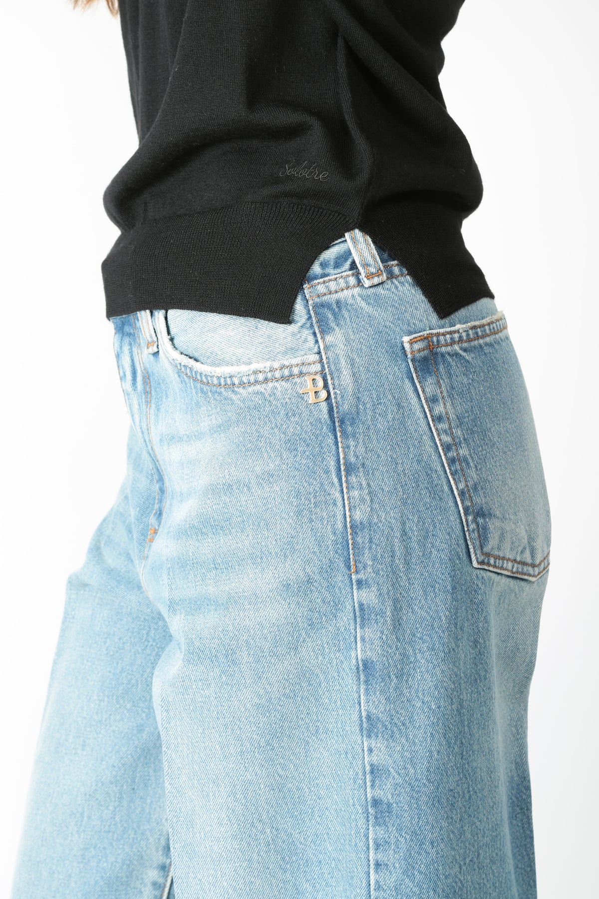 https://admin.shopify.com/store/gulieshop/products/16564129497437#:~:text=https%3A//www.gulieshop.it%20%E2%80%BA%20products%20%E2%80%BA%20solotre%2Dmaglia%2Da%2Dpolo%2Dm3ac0047