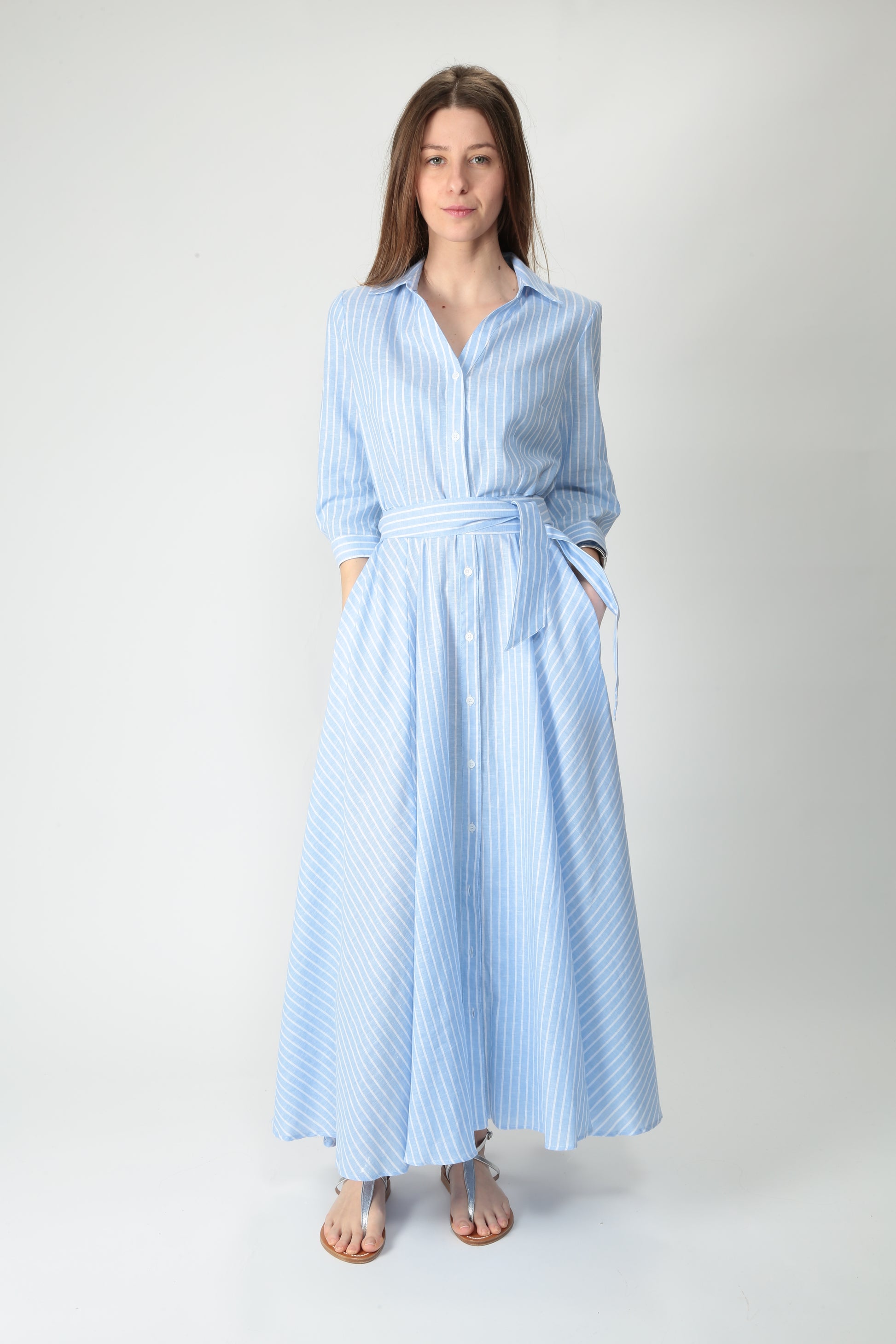 https://admin.shopify.com/store/gulieshop/products/15239508427101#:~:text=https%3A//www.gulieshop.it%20%E2%80%BA%20products%20%E2%80%BA%20camicetta%2Dsnob%2Dabito%2Dlungo%2Din%2Dlino%2De%2Dcotone%2D41315%2D916