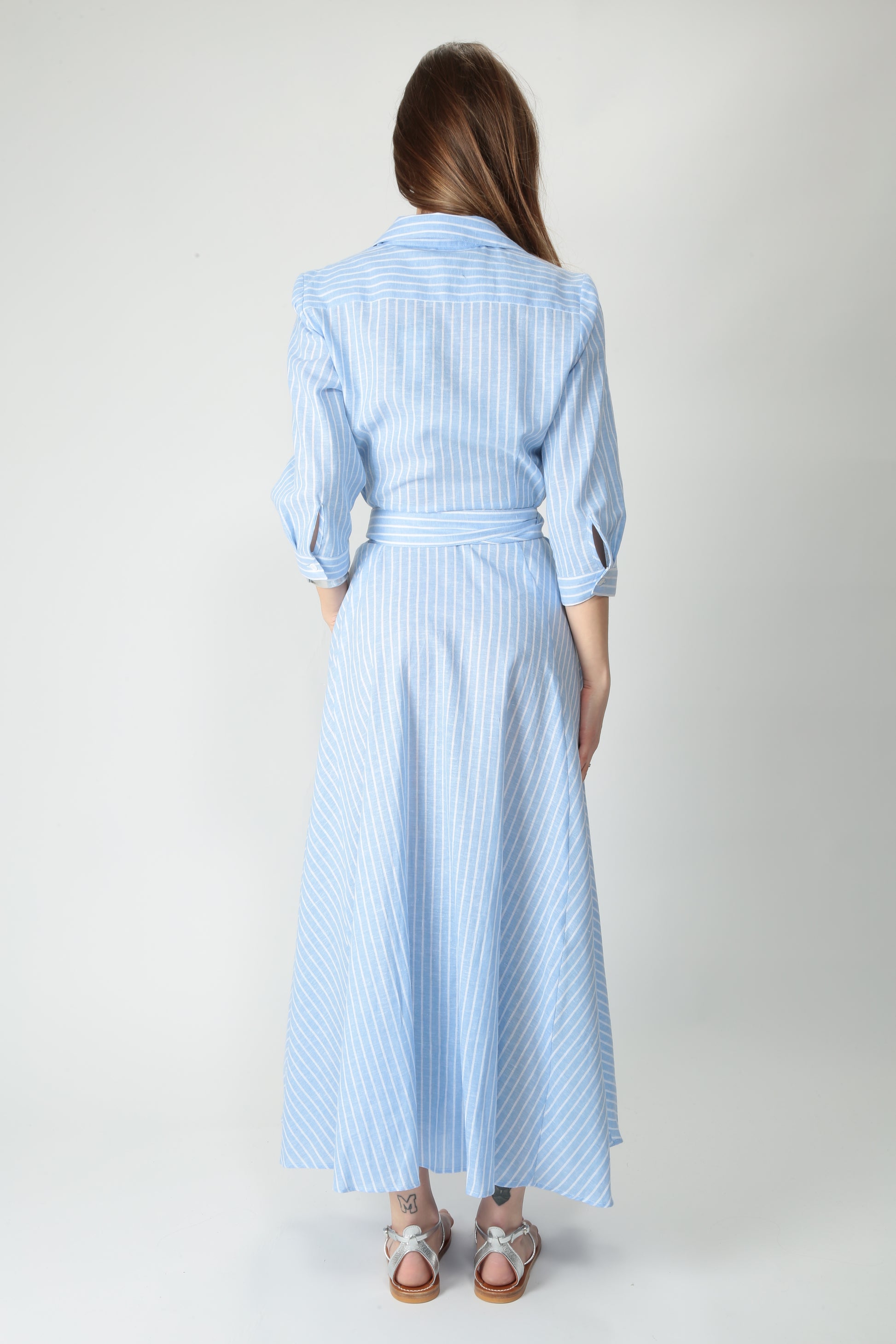 https://admin.shopify.com/store/gulieshop/products/15239508427101#:~:text=https%3A//www.gulieshop.it%20%E2%80%BA%20products%20%E2%80%BA%20camicetta%2Dsnob%2Dabito%2Dlungo%2Din%2Dlino%2De%2Dcotone%2D41315%2D916