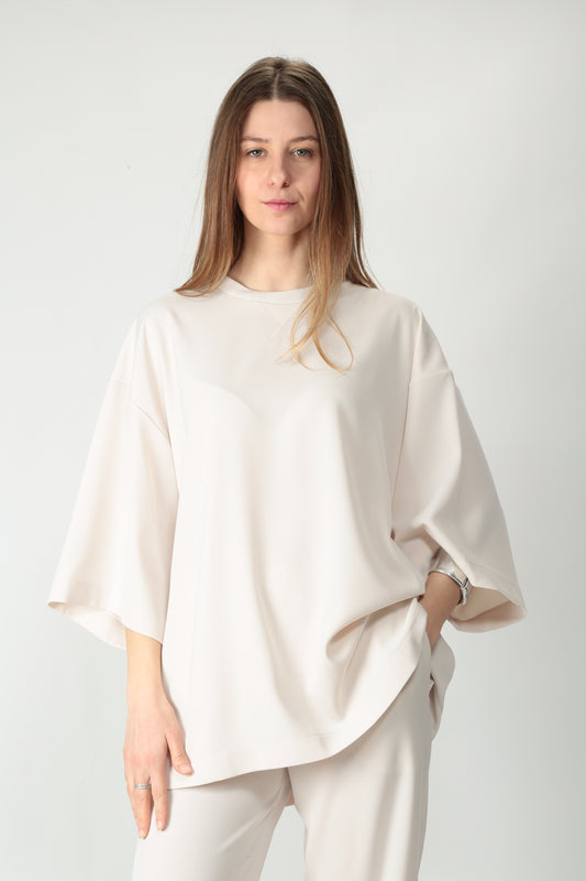 https://admin.shopify.com/store/gulieshop/products/15220318699869#:~:text=https%3A//www.gulieshop.it%20%E2%80%BA%20products%20%E2%80%BA%20the%2Dm%2Dt%2Dshirt%2Doversize%2Ddeana