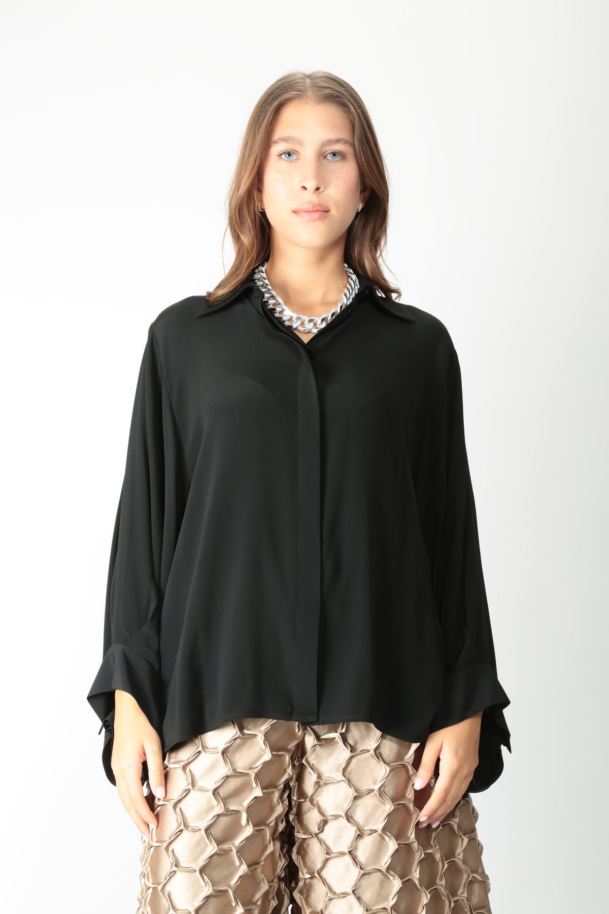 https://admin.shopify.com/store/gulieshop/products/16542601970013