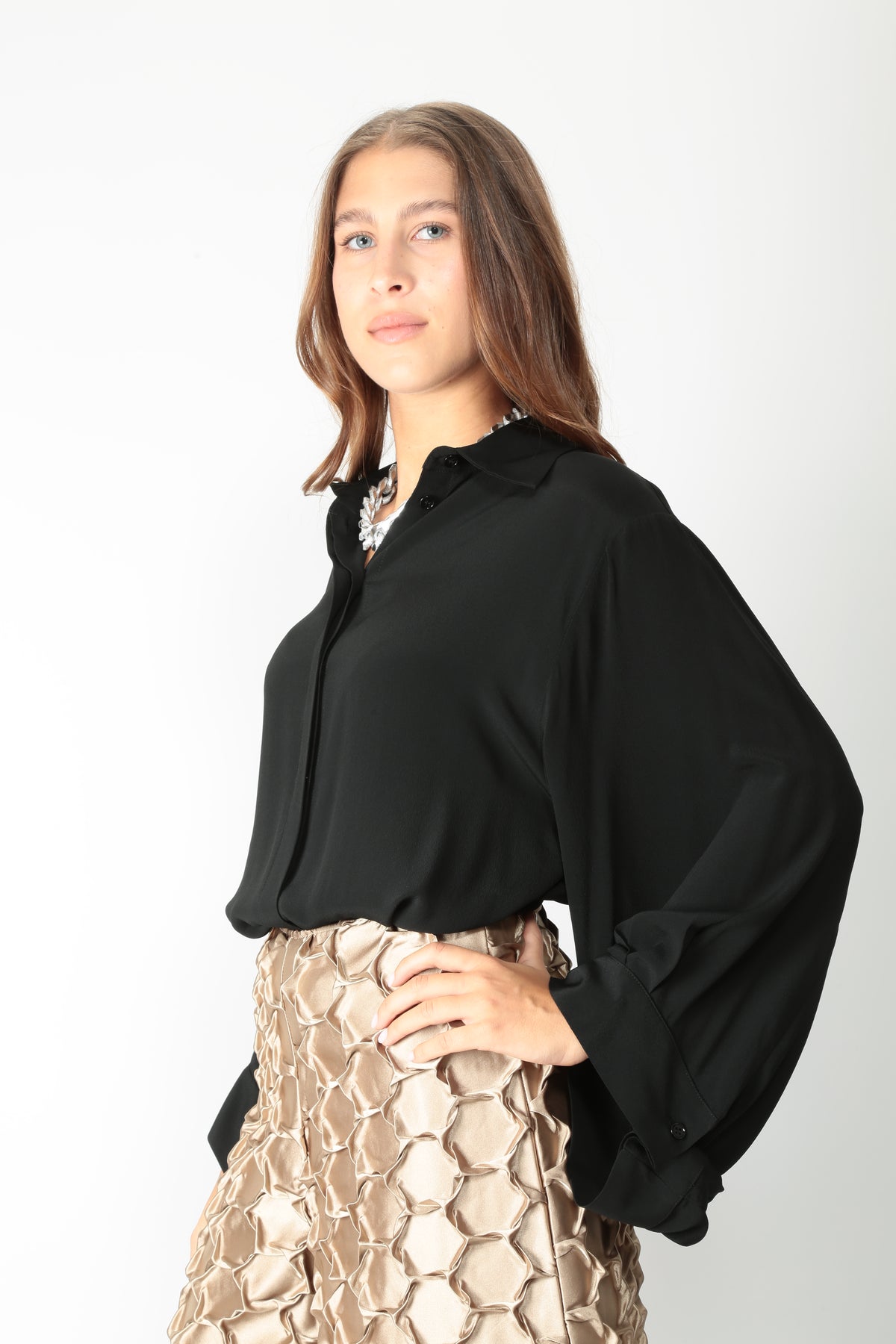 https://admin.shopify.com/store/gulieshop/products/16542601970013