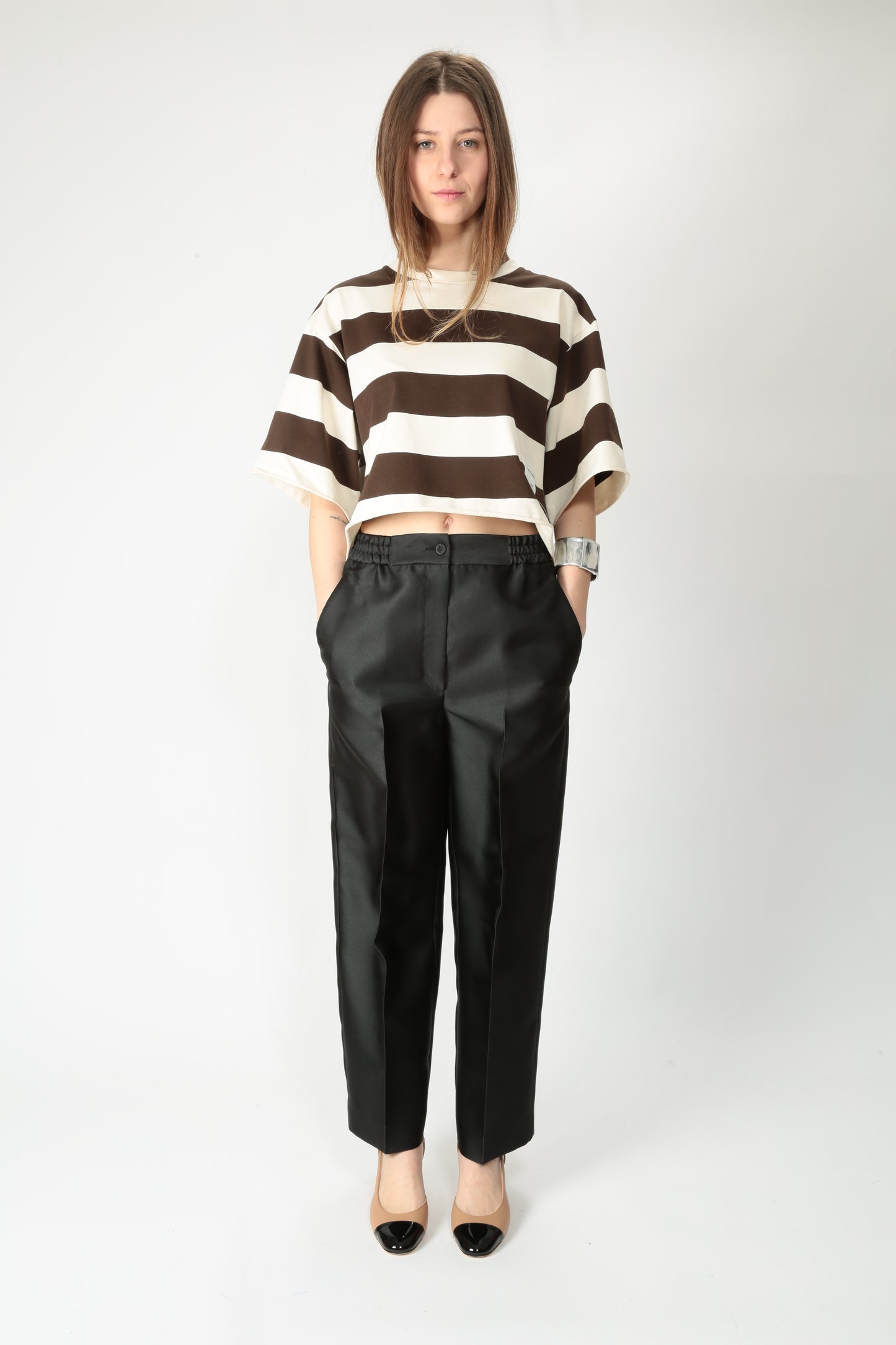 https://admin.shopify.com/store/gulieshop/products/15192689377629#:~:text=https%3A//www.gulieshop.it%20%E2%80%BA%20products%20%E2%80%BA%20beatrice%2Dpantalone%2Din%2Draso%2D25fe1011hopper%2D1