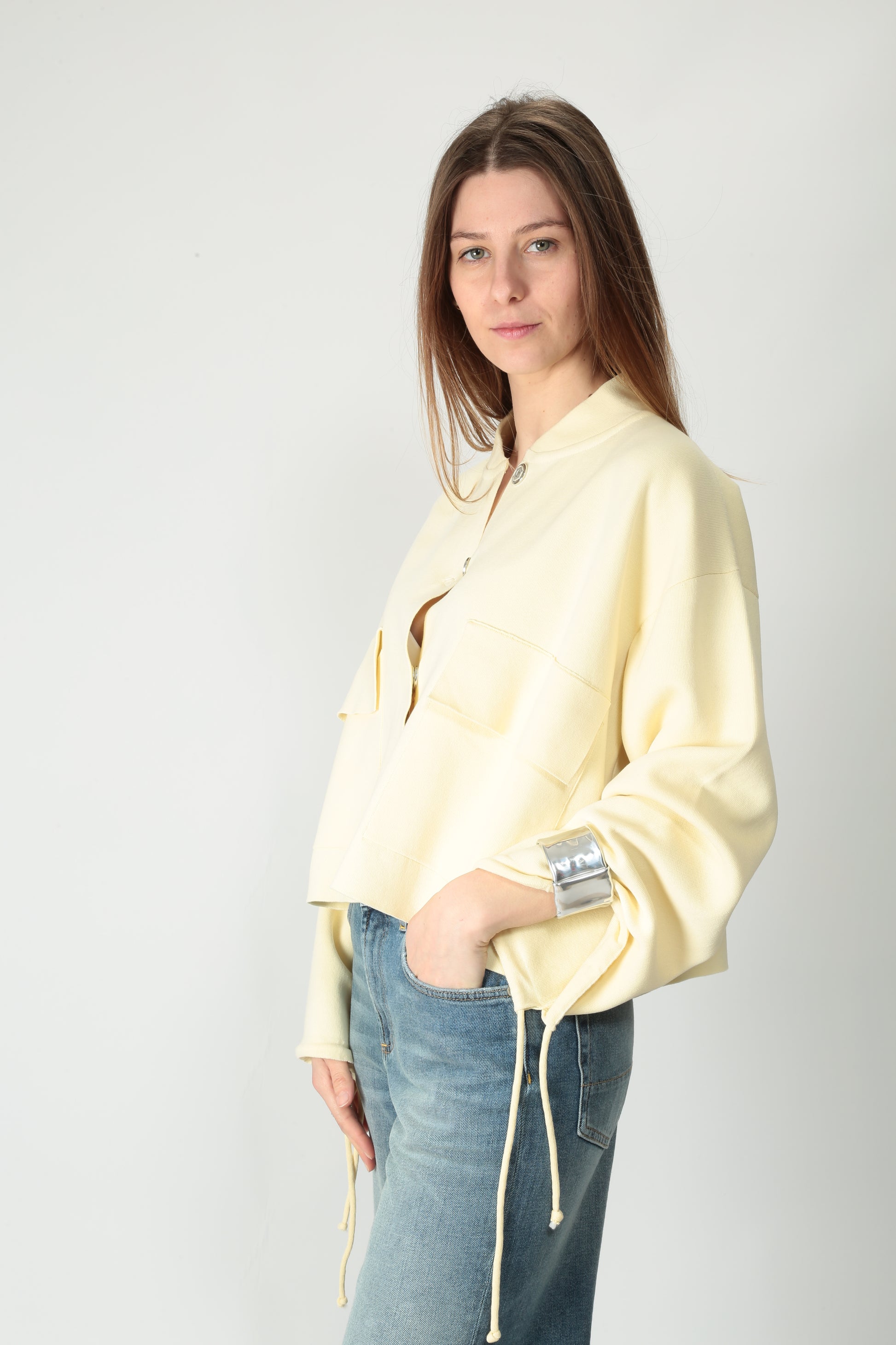 https://admin.shopify.com/store/gulieshop/products/15254082978141#:~:text=https%3A//www.gulieshop.it%20%E2%80%BA%20products%20%E2%80%BA%20jei%2Do%2Dgiacca%2Din%2Dcotone%2D4401