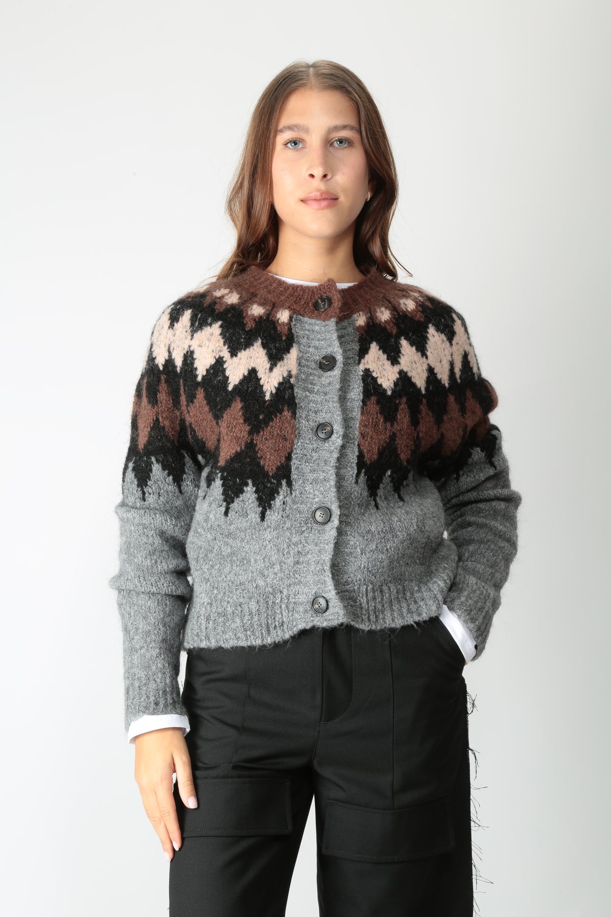 https://admin.shopify.com/store/gulieshop/products/16552879817053#:~:text=https%3A//www.gulieshop.it%20%E2%80%BA%20products%20%E2%80%BA%20tela%2Dcardigan%2Dmisto%2Dmohair%2Deiko