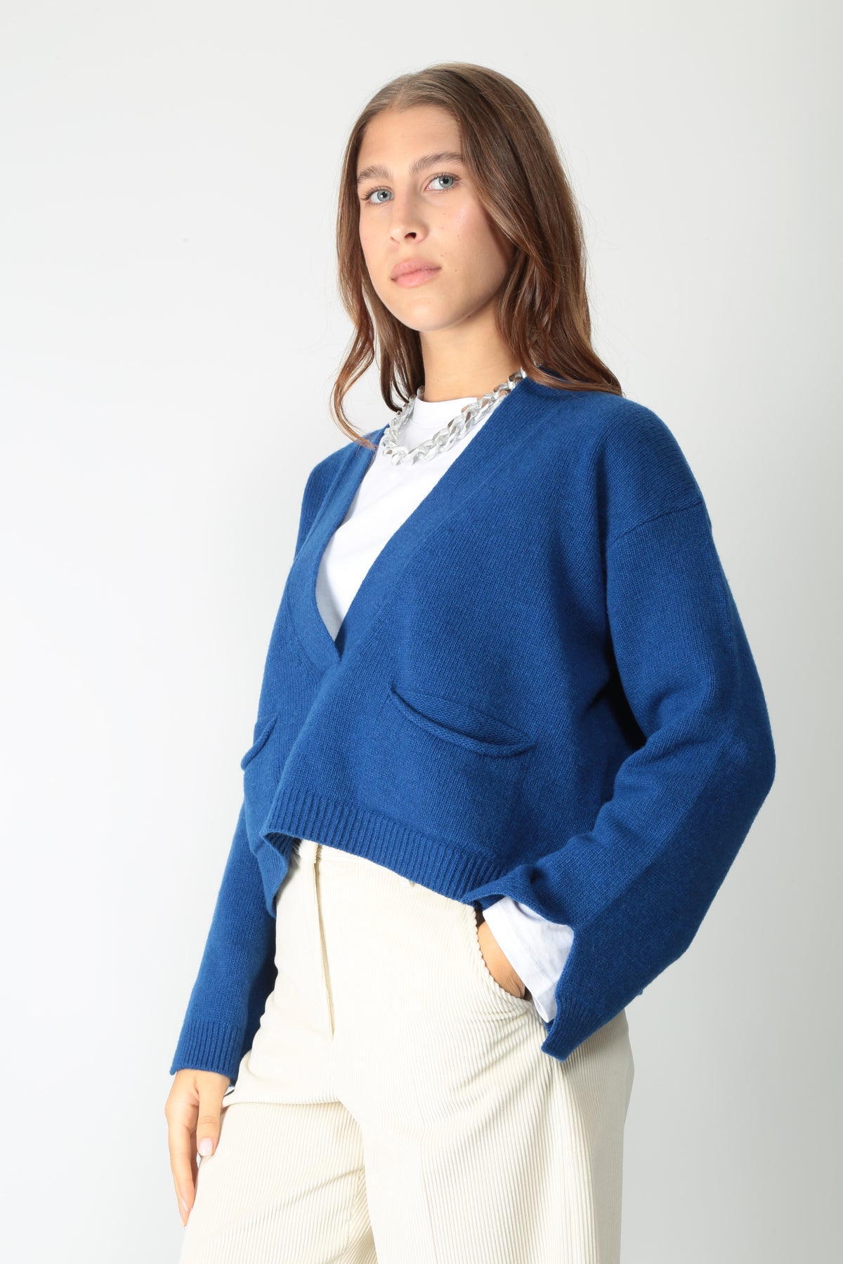 https://admin.shopify.com/store/gulieshop/products/16552857174365#:~:text=https%3A//www.gulieshop.it%20%E2%80%BA%20products%20%E2%80%BA%20jei%2Do%2Dlaboratorio%2Dpolo%2Din%2Dlana%2D4724
