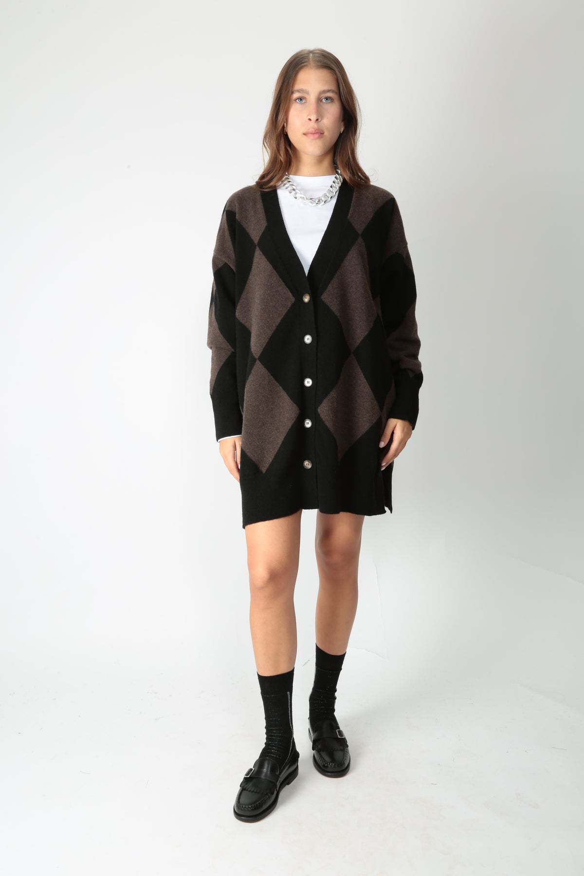 https://admin.shopify.com/store/gulieshop/products/16552857043293#:~:text=https%3A//www.gulieshop.it%20%E2%80%BA%20products%20%E2%80%BA%20jei%2Do%2Dlaboratorio%2Dcardigan%2Doversize%2D4717