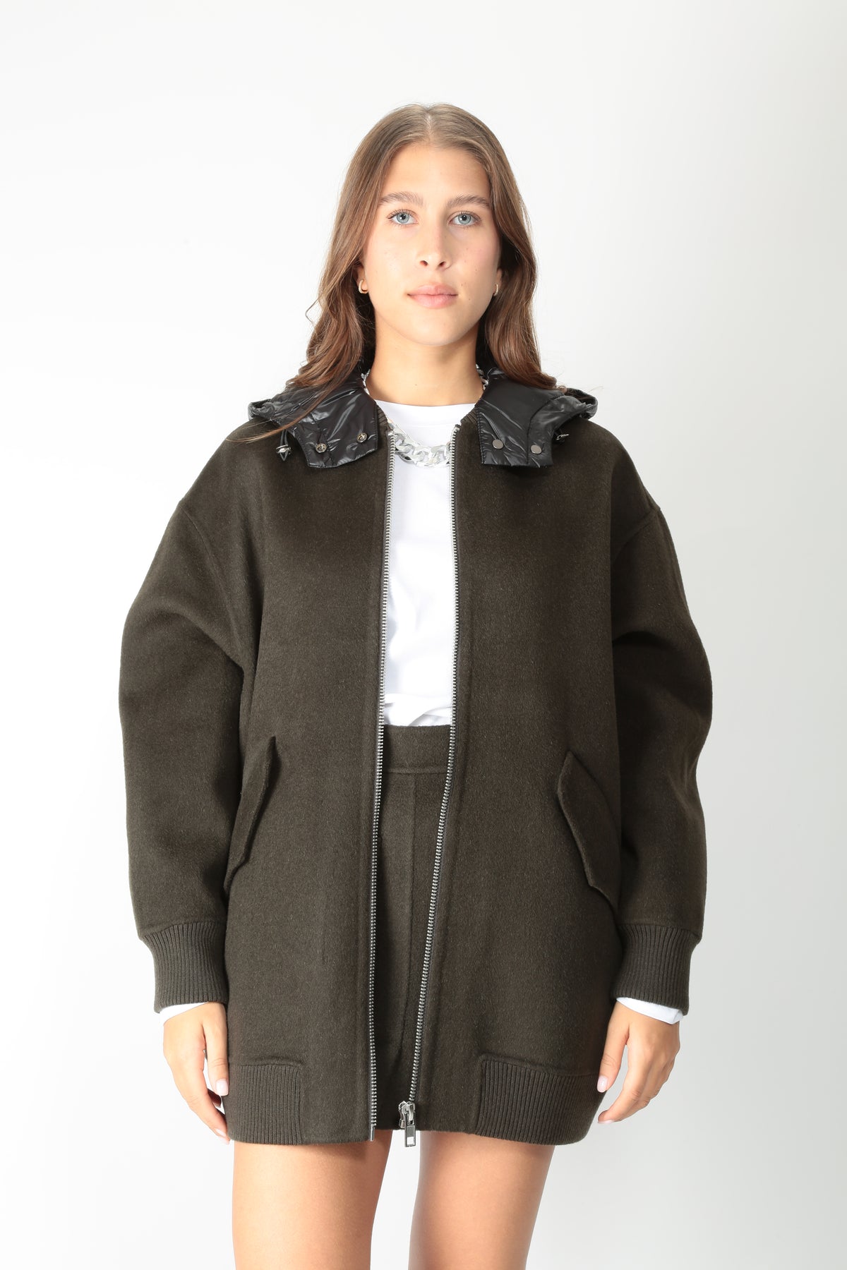 https://admin.shopify.com/store/gulieshop/products/16564130251101
