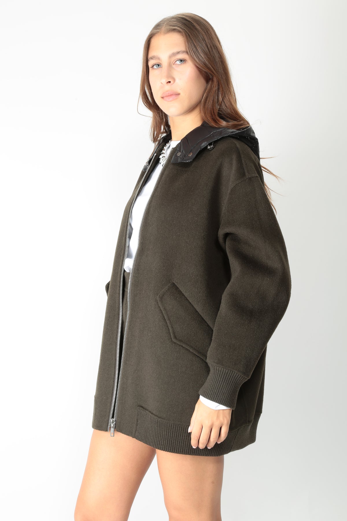 https://admin.shopify.com/store/gulieshop/products/16564130251101