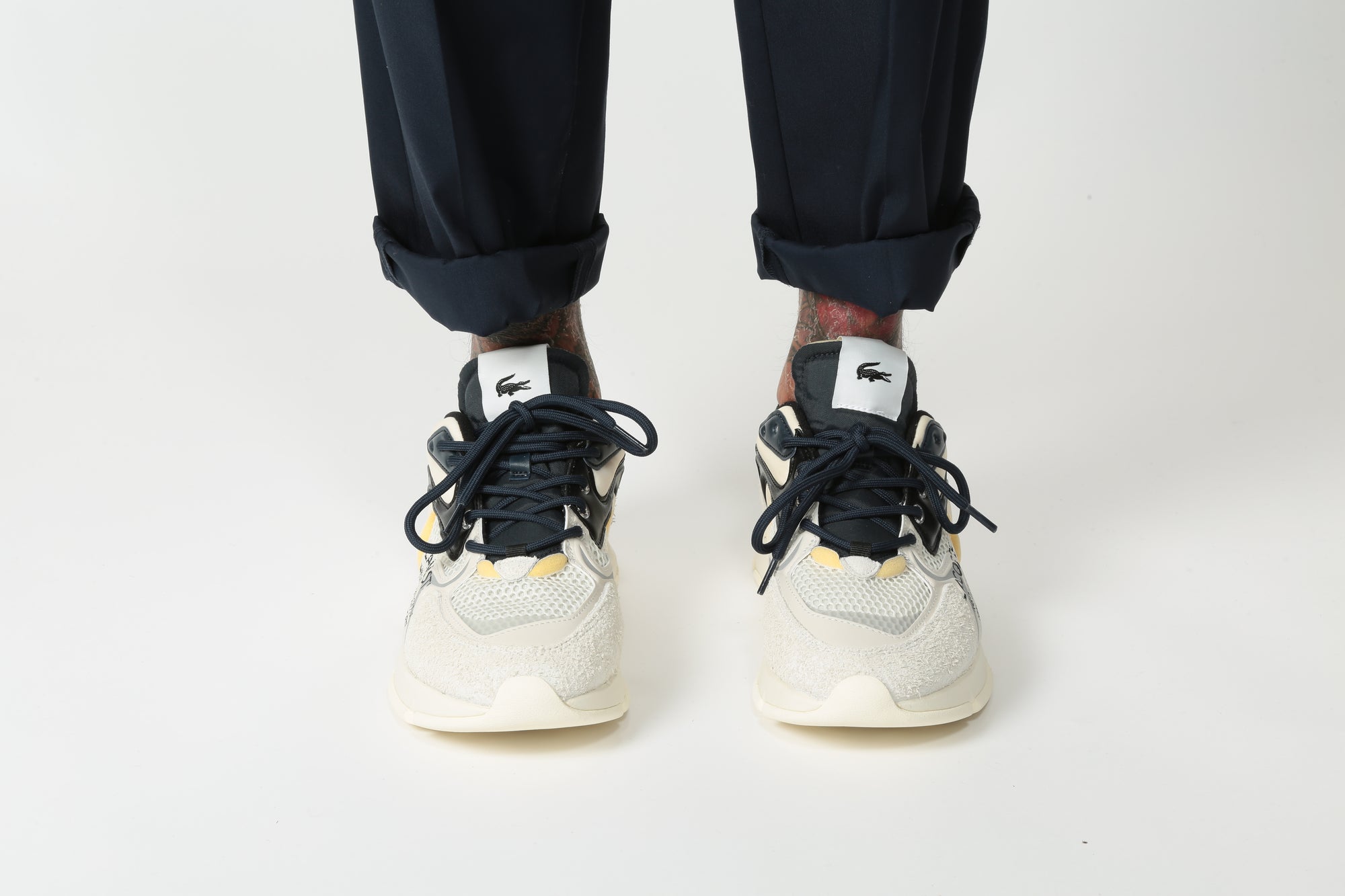 https://admin.shopify.com/store/gulieshop/products/15095558472029#:~:text=https%3A//www.gulieshop.it%20%E2%80%BA%20products%20%E2%80%BA%20lacoste%2Dsneakers%2Din%2Dtessuto%2De%2Drete%2Dl003%2Dneo