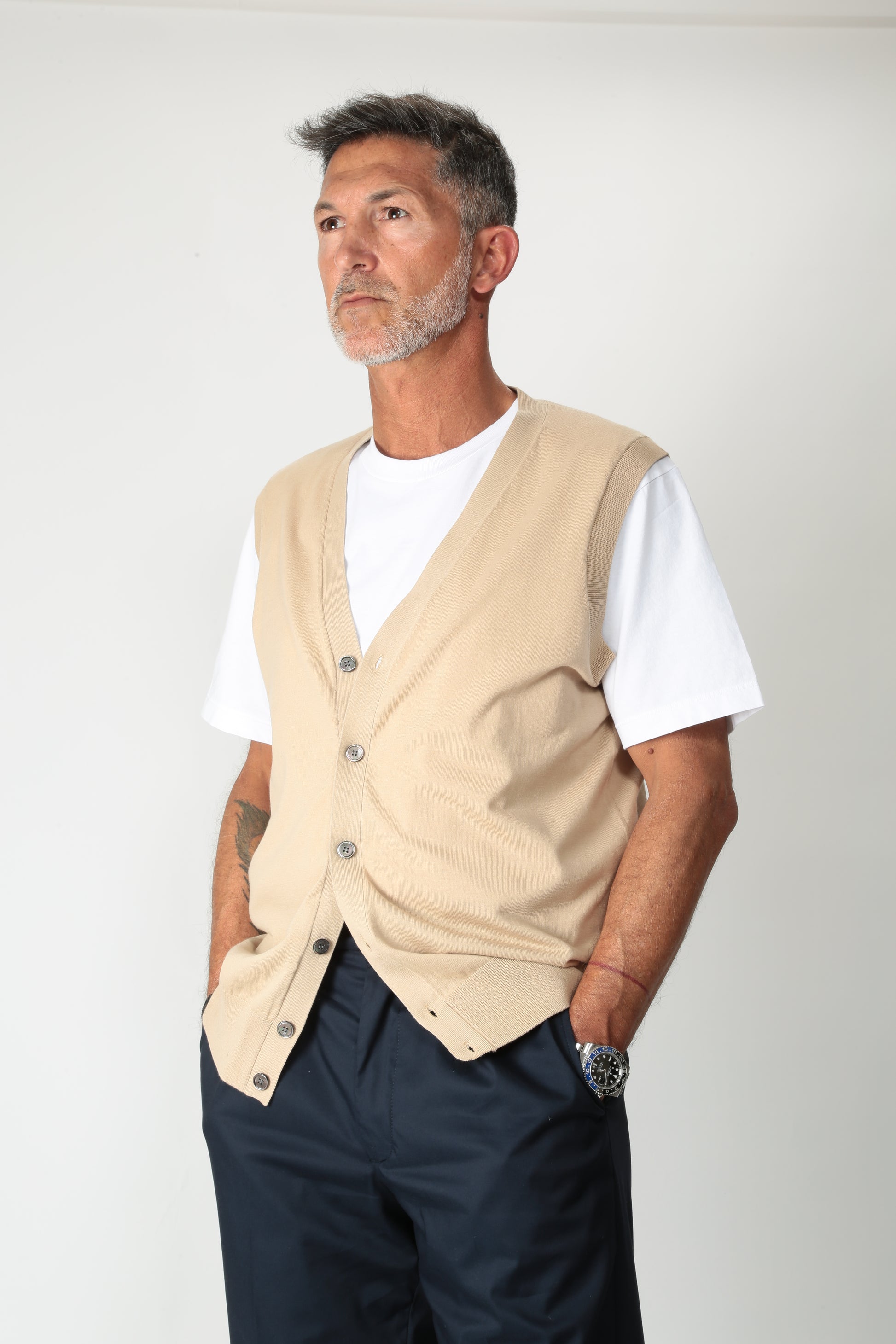https://admin.shopify.com/store/gulieshop/products/15238075711837#:~:text=https%3A//www.gulieshop.it%20%E2%80%BA%20products%20%E2%80%BA%20department%2D5%2Dgilet%2Din%2Dmaglia%2Drasata%2Dyssa%2Dum06650m2mf0068000e02