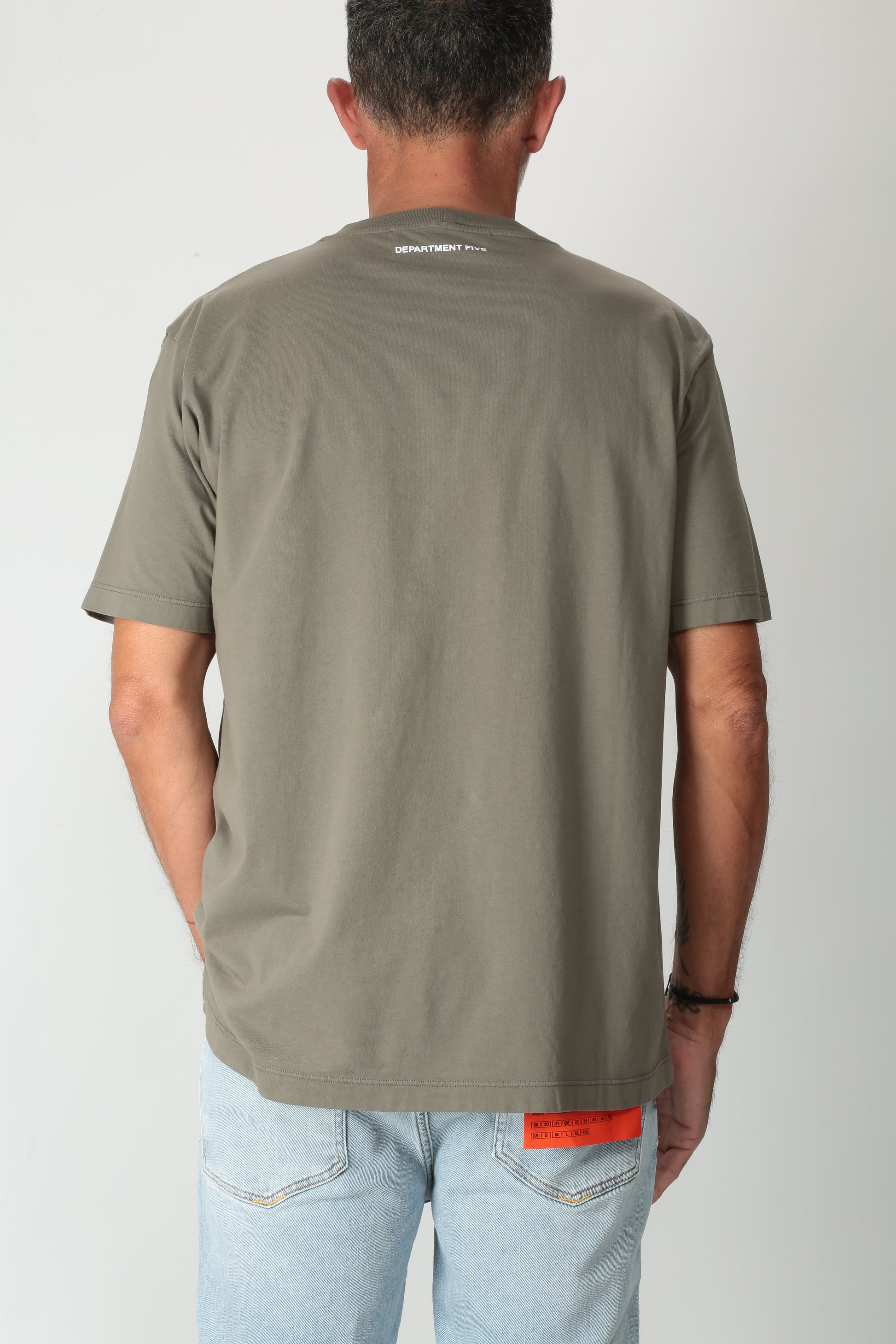 https://admin.shopify.com/store/gulieshop/products/15238075777373#:~:text=https%3A//www.gulieshop.it%20%E2%80%BA%20products%20%E2%80%BA%20department%2D5%2Dt%2Dshirt%2Din%2Dcotone%2Dwav%2Dut02250m1jf0011002