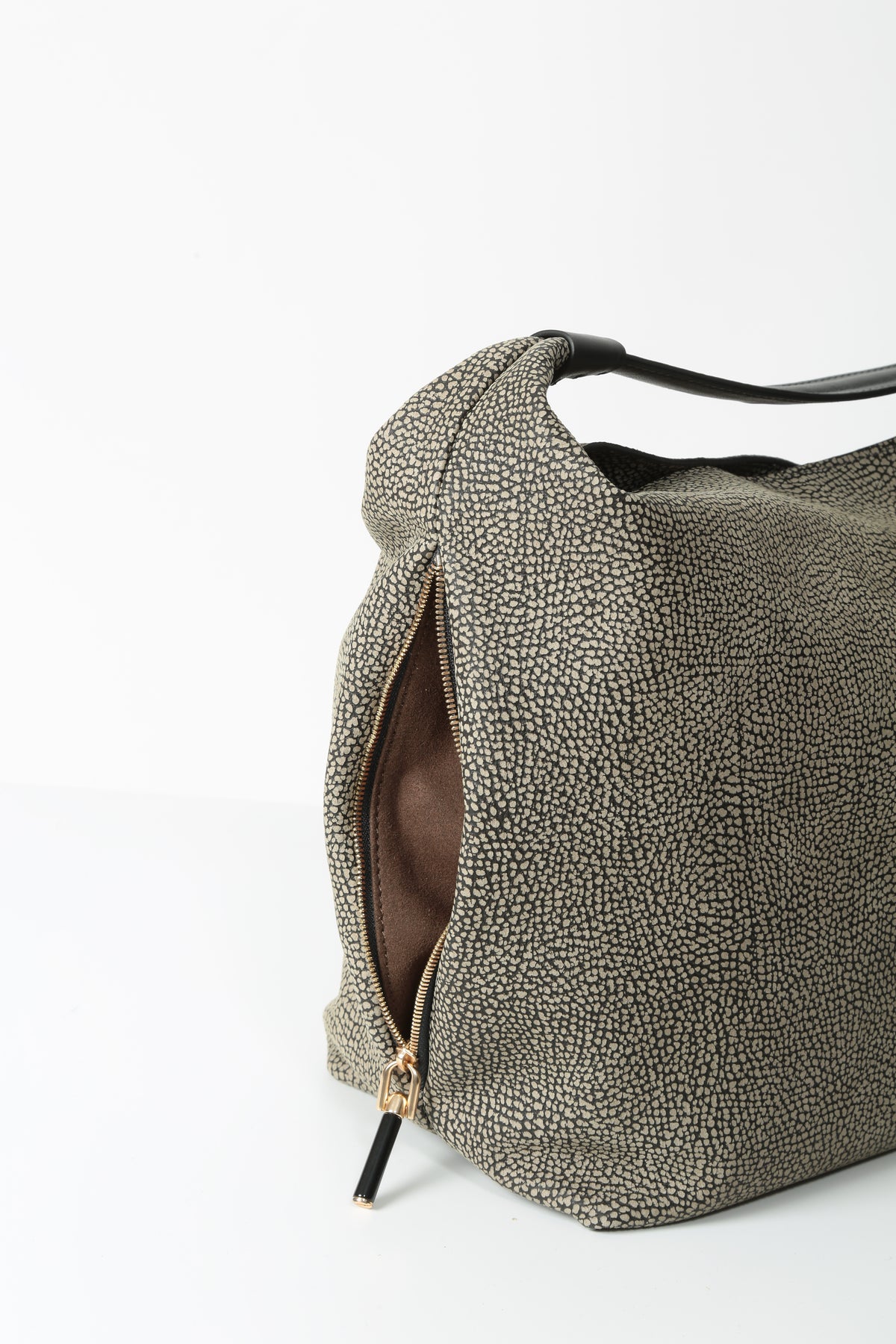 https://admin.shopify.com/store/gulieshop/products/16580927521117