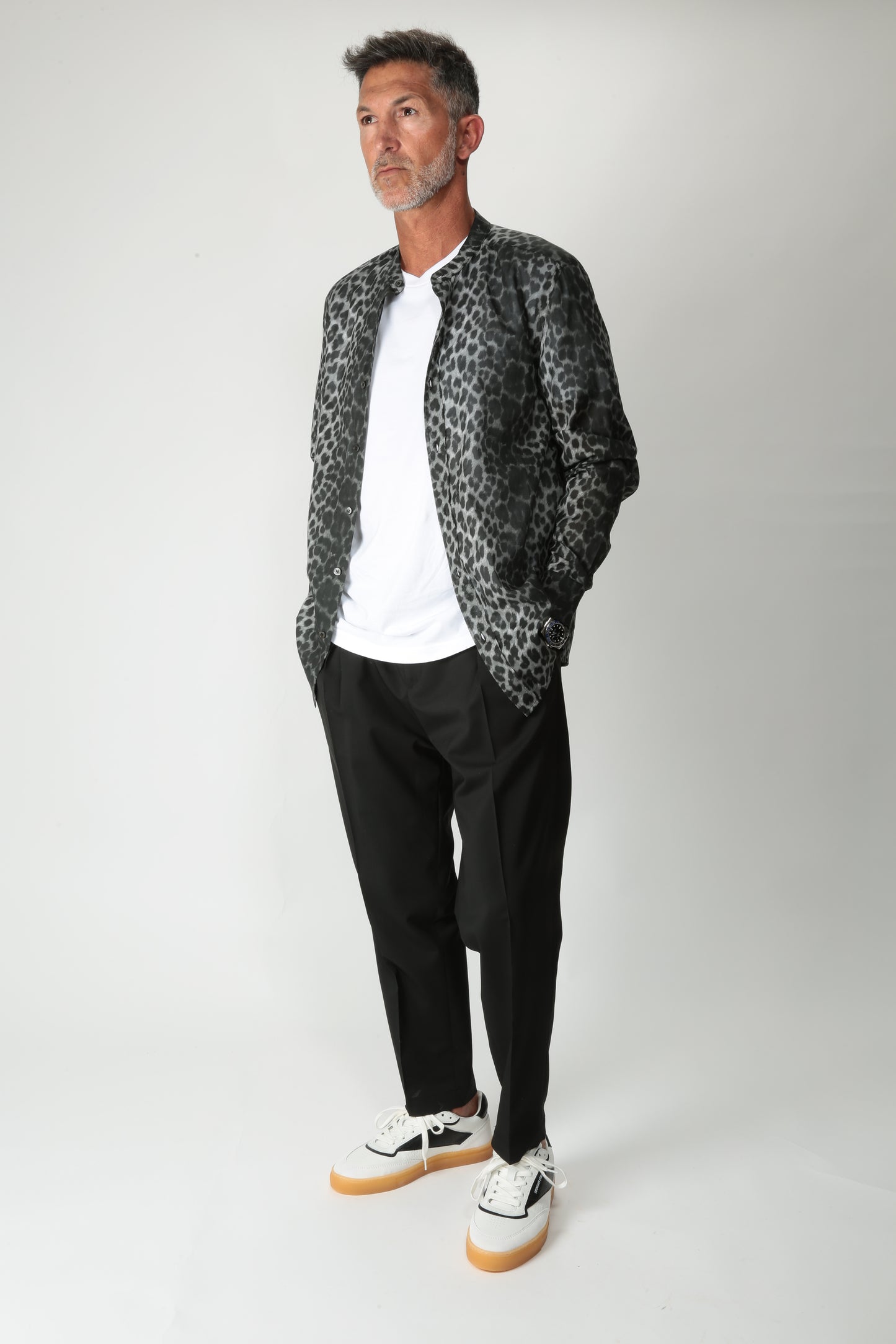 https://admin.shopify.com/store/gulieshop/products/15238076596573#:~:text=https%3A//www.gulieshop.it%20%E2%80%BA%20products%20%E2%80%BA%20department%2D5%2Dcamicia%2Dcollo%2Dalla%2Dcoreana%2Dokii%2Dus03250m2tf0319000