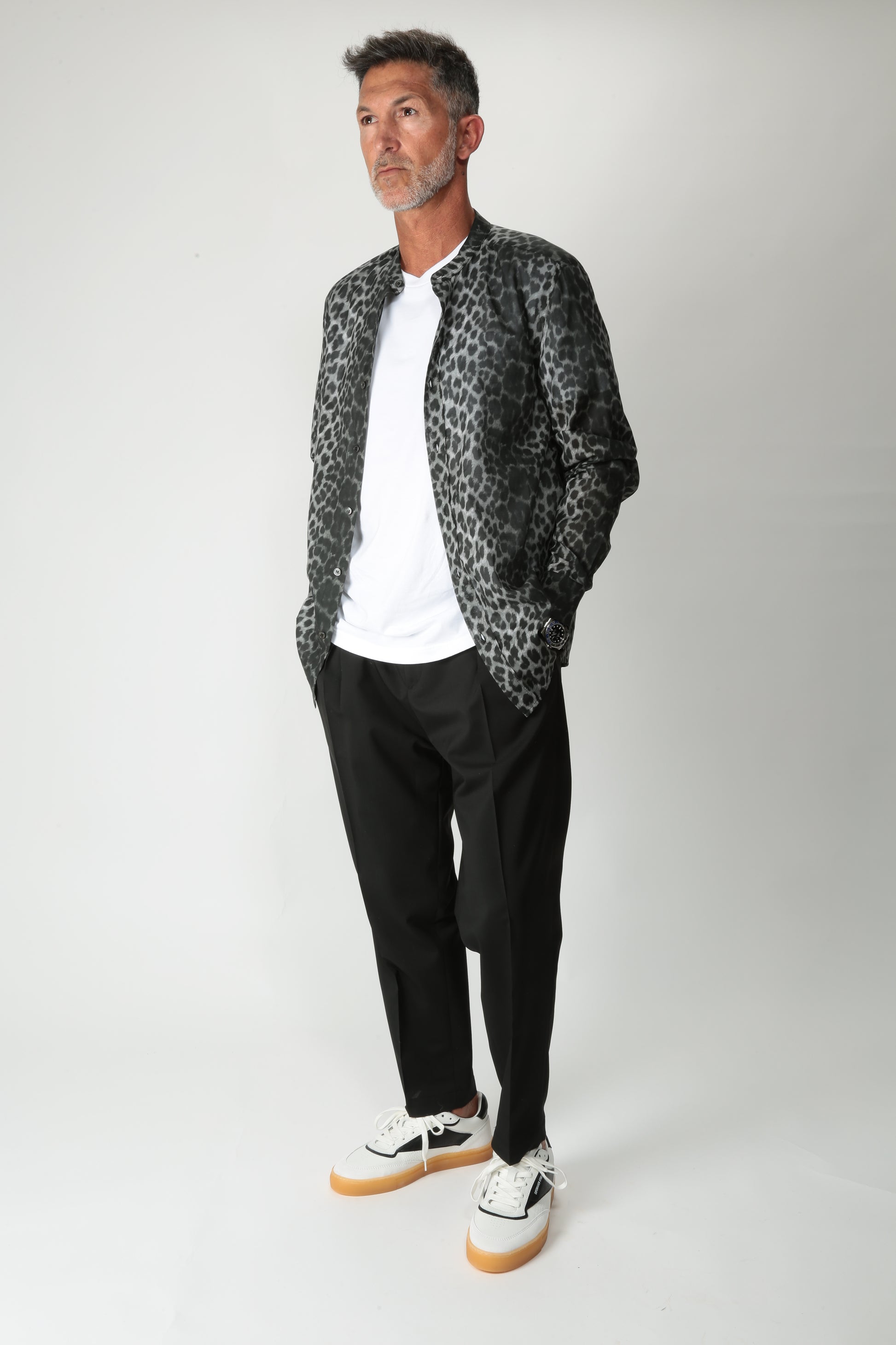 https://admin.shopify.com/store/gulieshop/products/15238076596573#:~:text=https%3A//www.gulieshop.it%20%E2%80%BA%20products%20%E2%80%BA%20department%2D5%2Dcamicia%2Dcollo%2Dalla%2Dcoreana%2Dokii%2Dus03250m2tf0319000