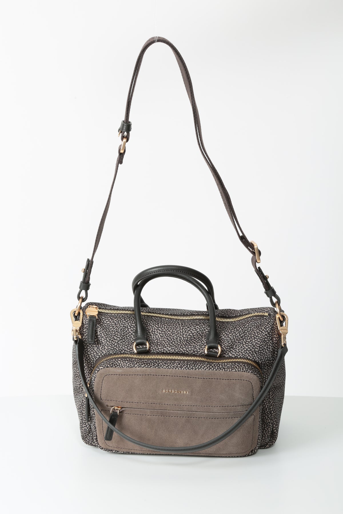https://admin.shopify.com/store/gulieshop/products/16580926931293#:~:text=https%3A//www.gulieshop.it%20%E2%80%BA%20products%20%E2%80%BA%20borbonese%2Dborsa%2Dbauletto%2Db%2Dclub%2D910103460288