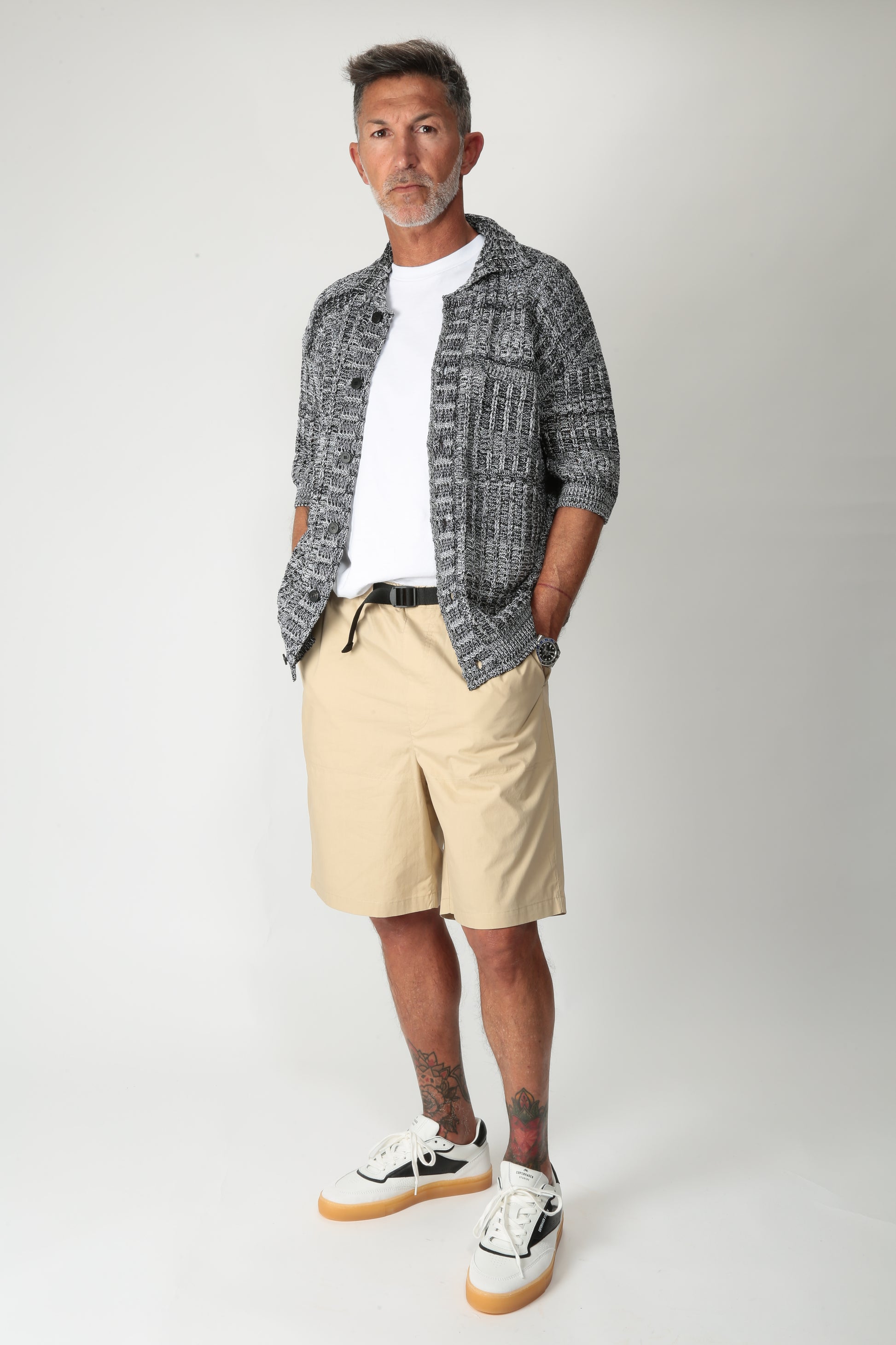 https://admin.shopify.com/store/gulieshop/products/15154451939677#:~:text=https%3A//www.gulieshop.it%20%E2%80%BA%20products%20%E2%80%BA%20r%2Dcollina%2Dmaglia%2Dcardigan%2Drb27125