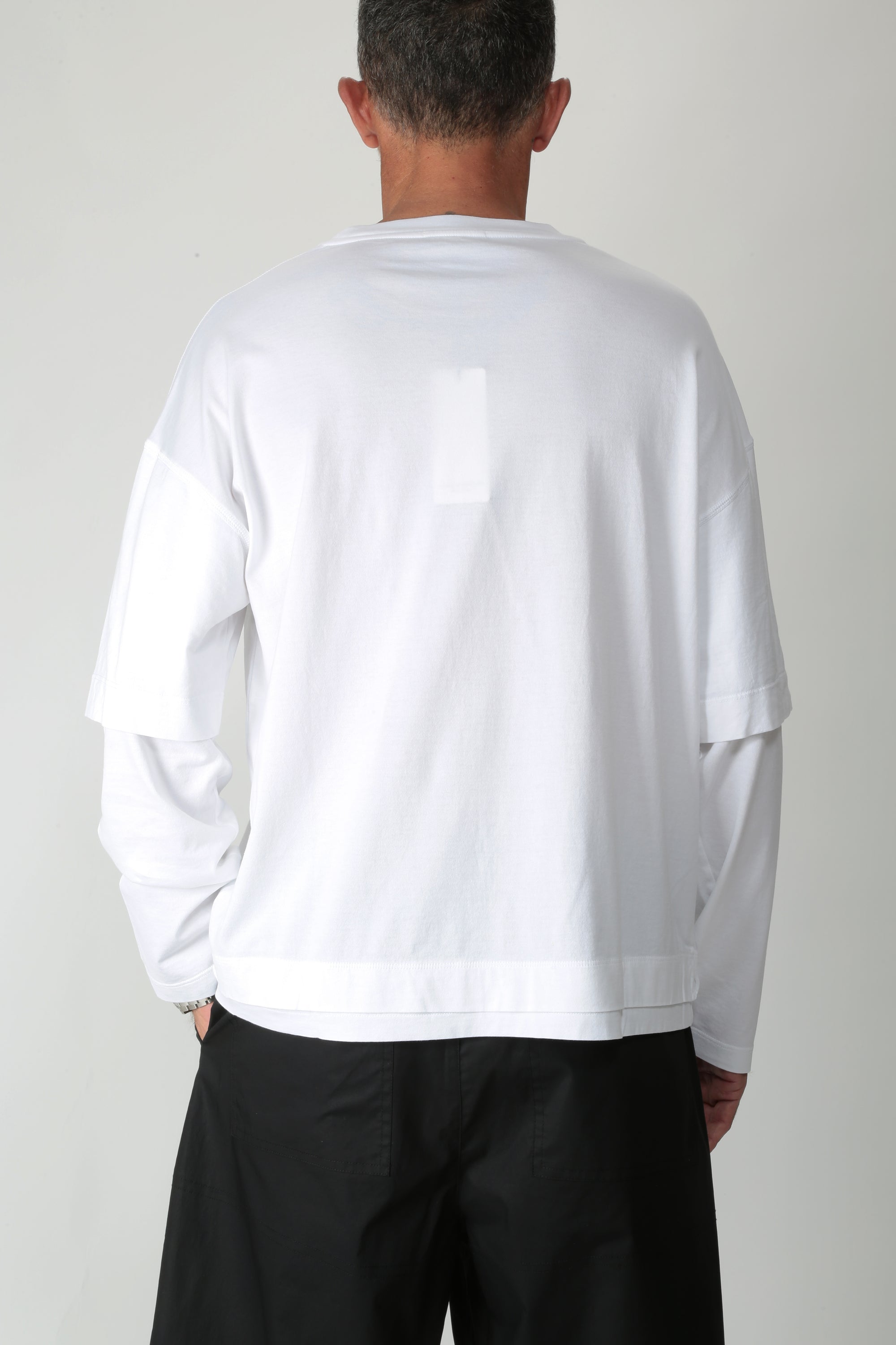 https://admin.shopify.com/store/gulieshop/products/15250588795229#:~:text=https%3A//www.gulieshop.it%20%E2%80%BA%20products%20%E2%80%BA%20r%2Dcollina%2Dt%2Dshirt%2Doversize%2Din%2Dcotone%2Drb51201