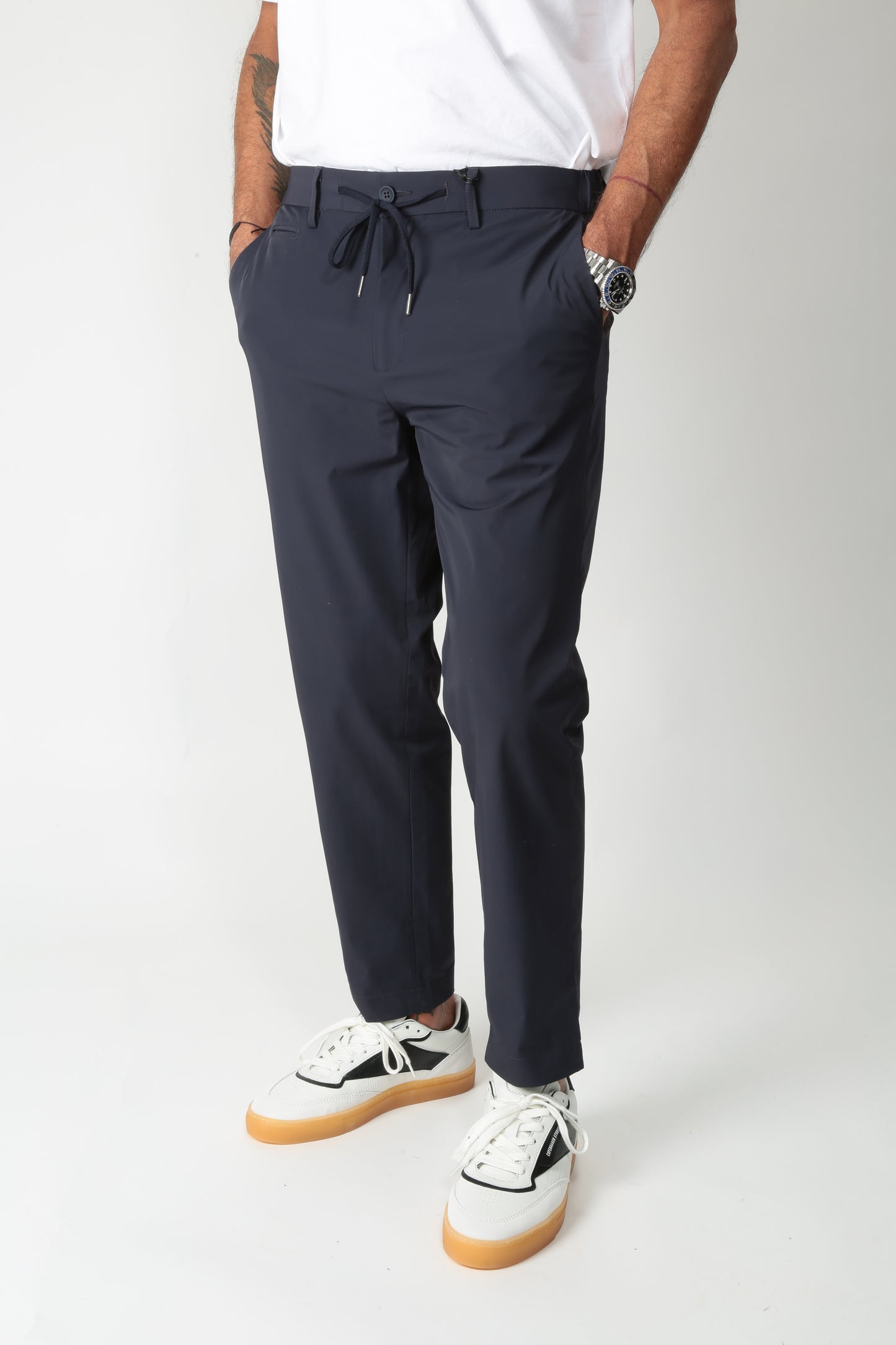 https://admin.shopify.com/store/gulieshop/products/15238077251933#:~:text=https%3A//www.gulieshop.it%20%E2%80%BA%20products%20%E2%80%BA%20hamaki%2Dho%2Dpantalone%2Dtecnico%2Dcon%2Dcoulisse%2Dpse1763h%2D2