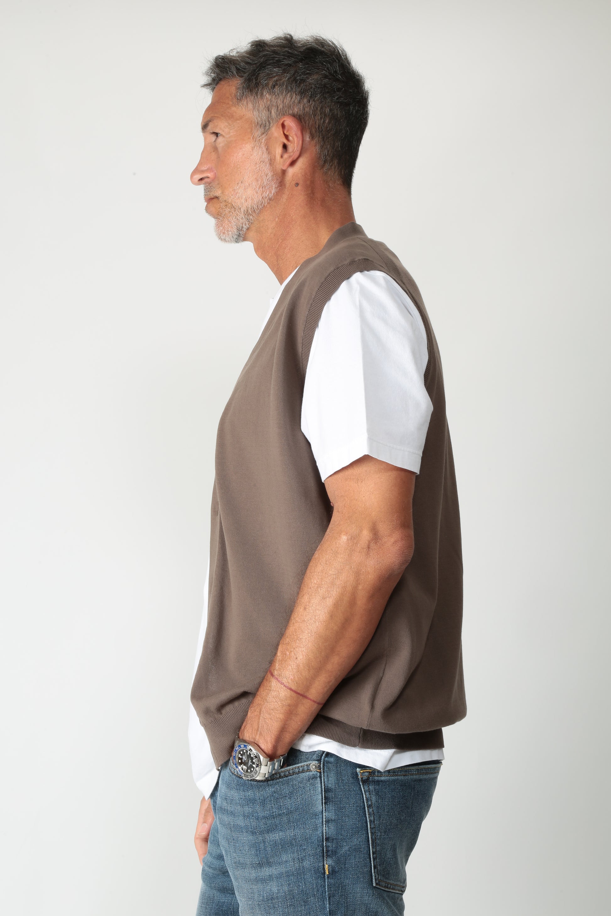 https://admin.shopify.com/store/gulieshop/products/15238104547677#:~:text=https%3A//www.gulieshop.it%20%E2%80%BA%20products%20%E2%80%BA%20diktat%2Dgilet%2Din%2Dfilo%2Ddi%2Dcotone%2Ddk87005