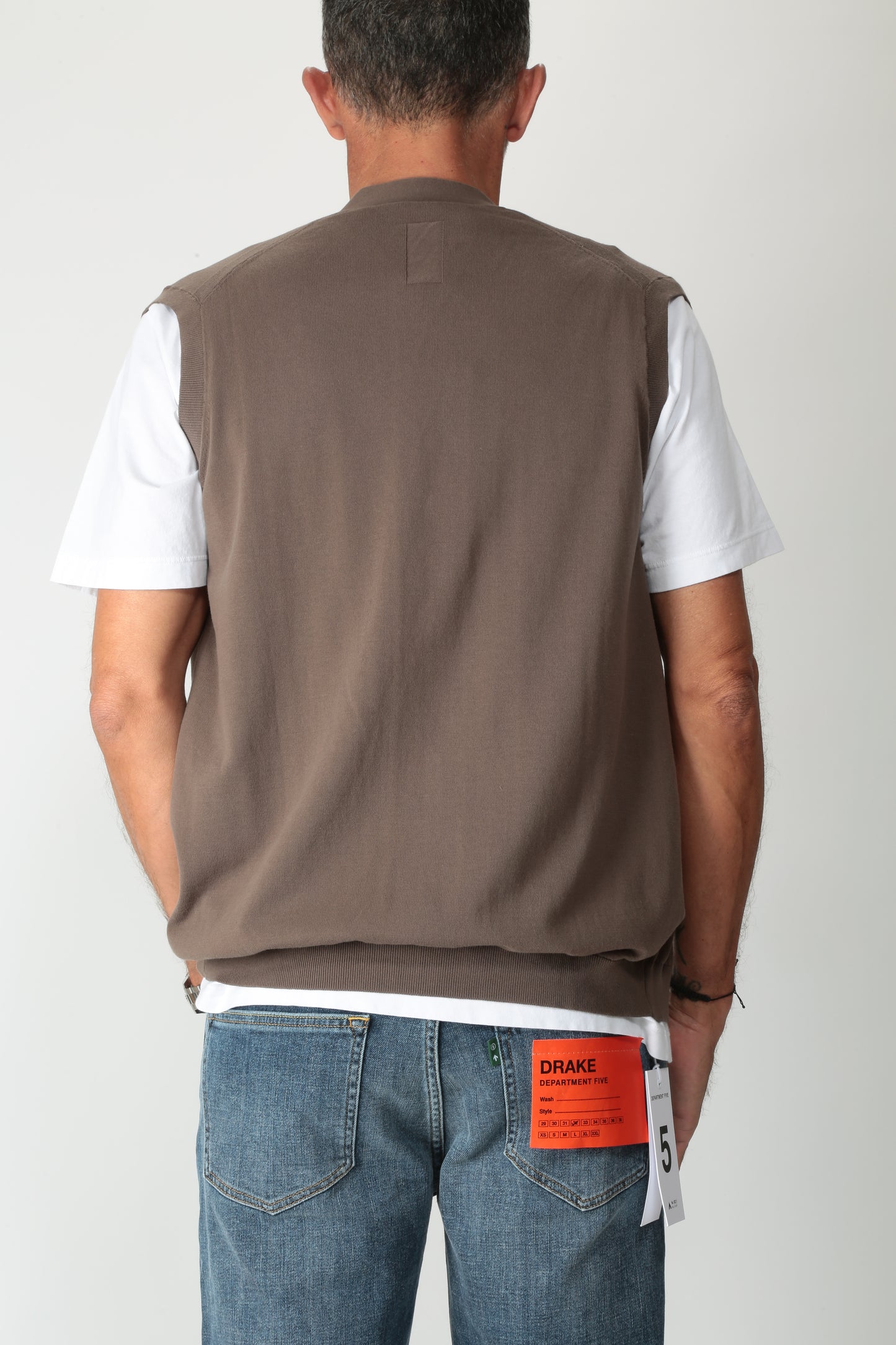 https://admin.shopify.com/store/gulieshop/products/15238104547677#:~:text=https%3A//www.gulieshop.it%20%E2%80%BA%20products%20%E2%80%BA%20diktat%2Dgilet%2Din%2Dfilo%2Ddi%2Dcotone%2Ddk87005
