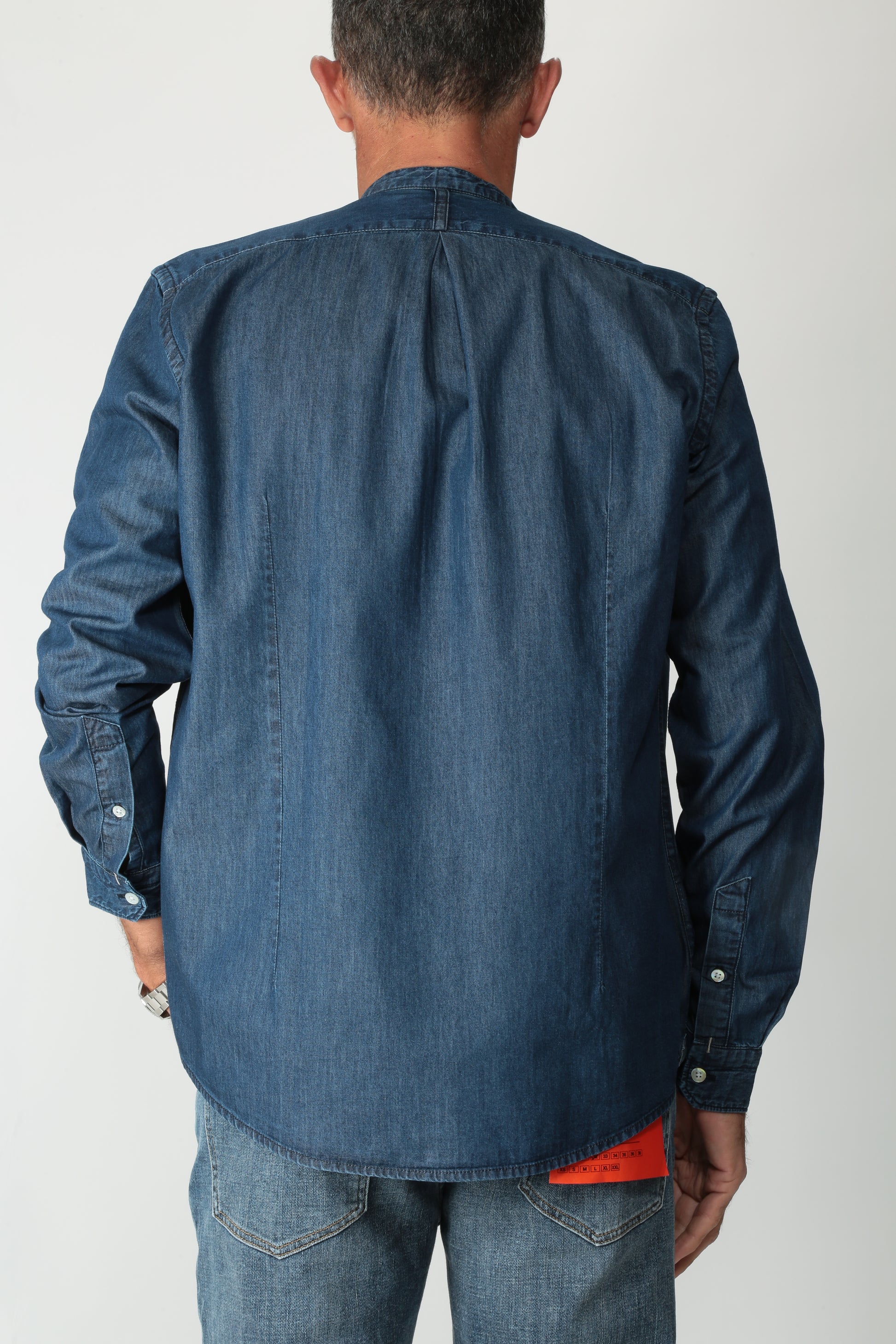 https://admin.shopify.com/store/gulieshop/products/15238075023709#:~:text=https%3A//www.gulieshop.it%20%E2%80%BA%20products%20%E2%80%BA%20alley%2Ddocks%2Dcamicia%2Dcollo%2Dalla%2Dcoreana%2Dau24s06ca