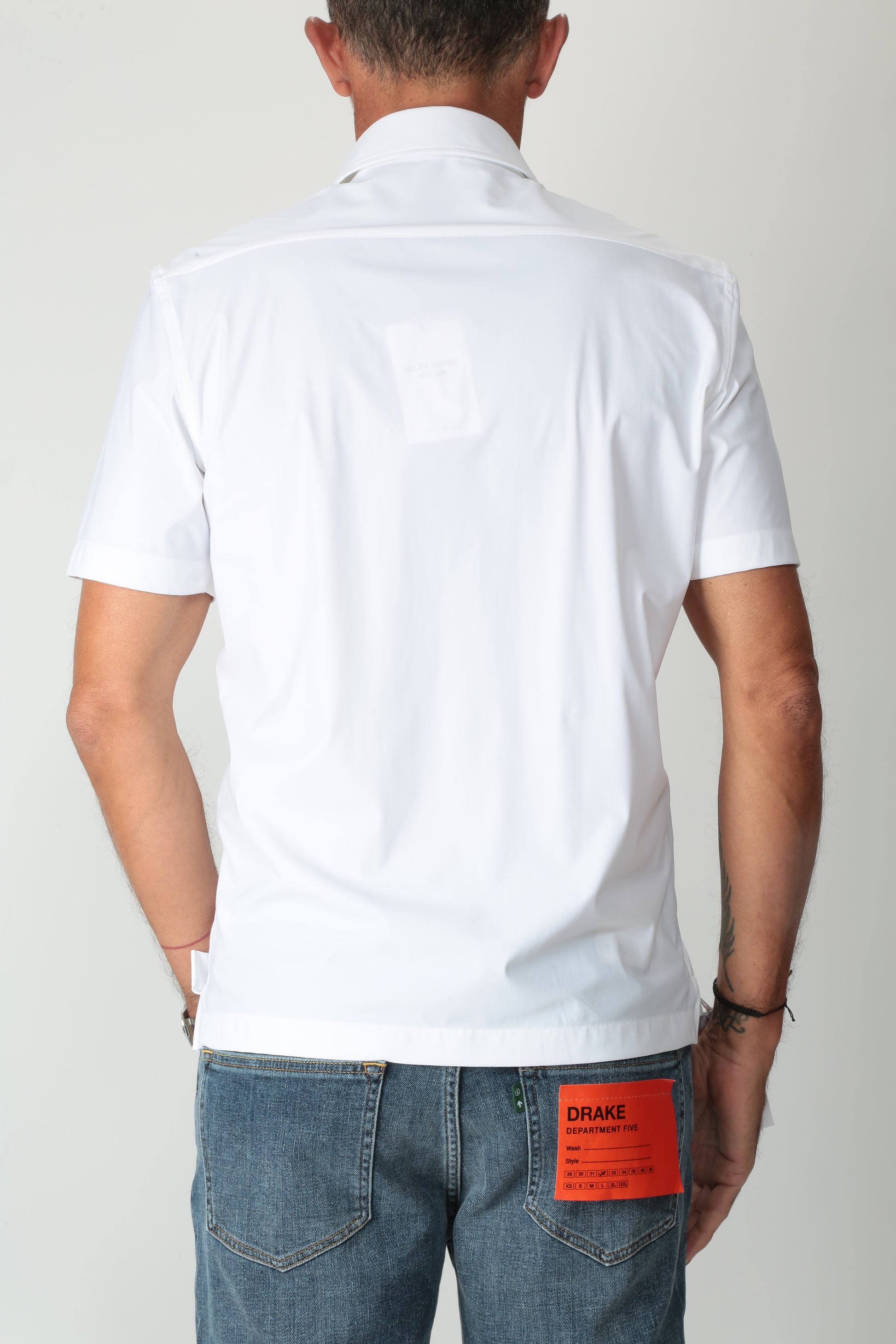 https://admin.shopify.com/store/gulieshop/products/15360892830045#:~:text=https%3A//www.gulieshop.it%20%E2%80%BA%20products%20%E2%80%BA%20alley%2Ddocks%2Dpolo%2Din%2Dtessuto%2Dtecnico%2Dau25s34po%2D1