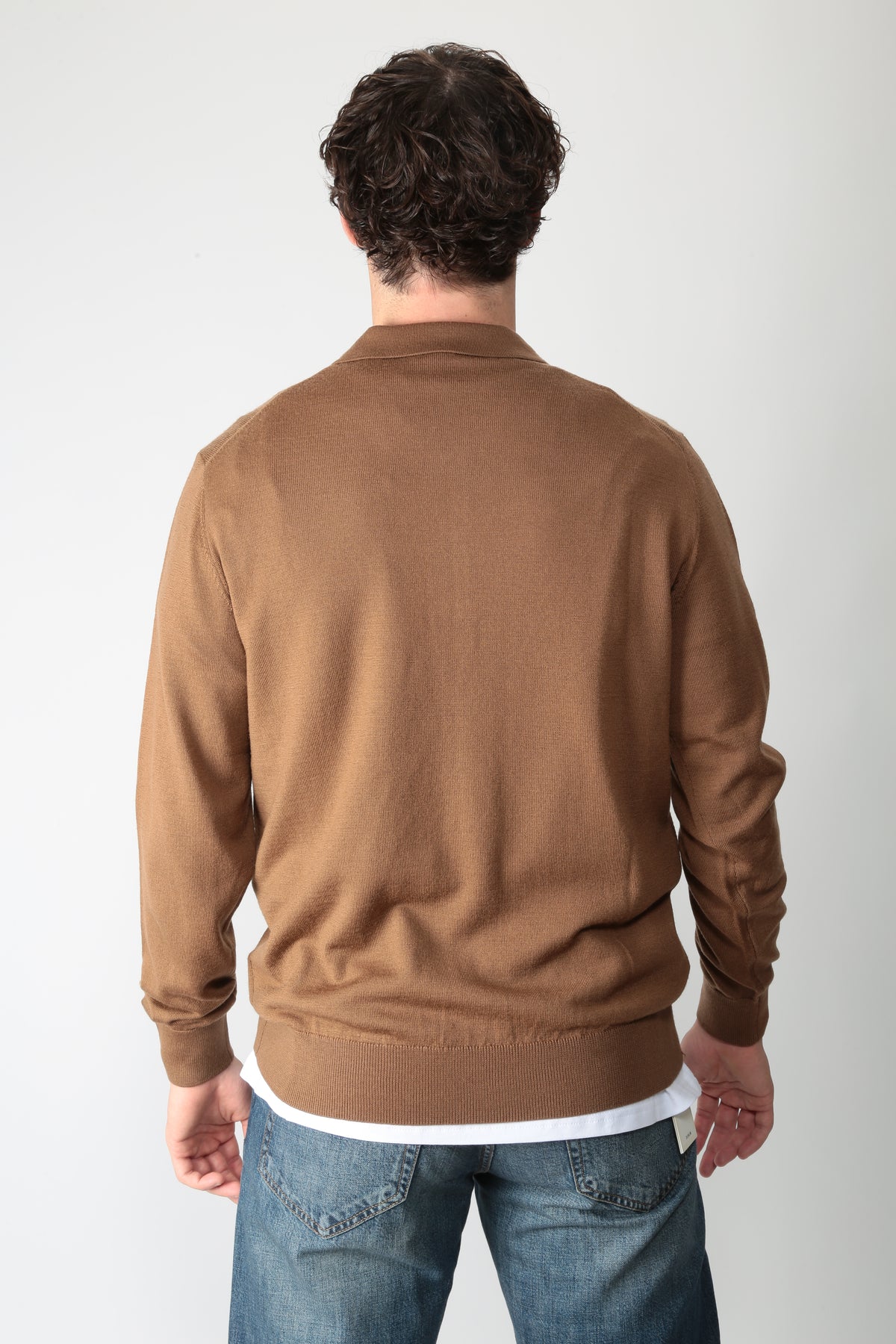 https://admin.shopify.com/store/gulieshop/products/16596134756701#:~:text=https%3A//www.gulieshop.it%20%E2%80%BA%20products%20%E2%80%BA%20diktat%2Dmaglia%2Dpolo%2Din%2Dlana%2Dmerino%2Ddk27%2D005