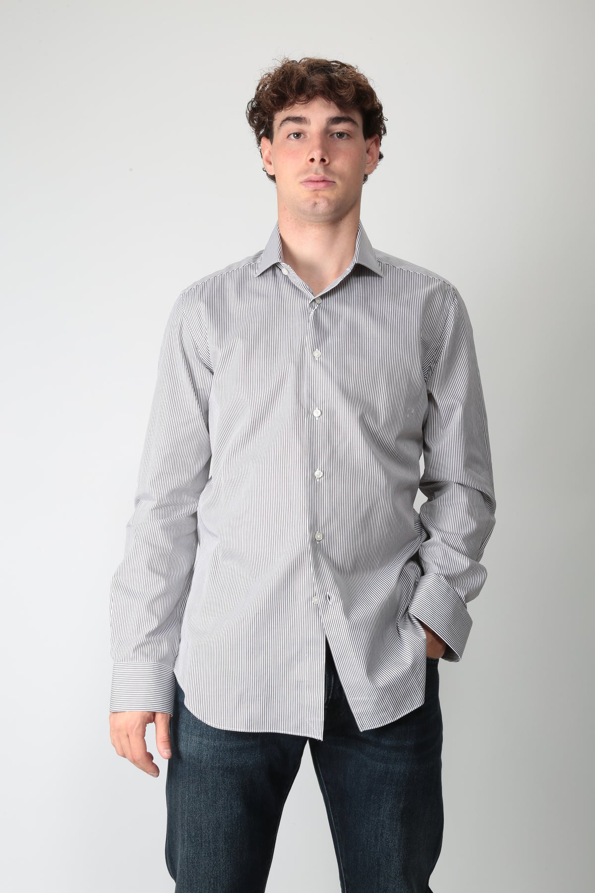 https://admin.shopify.com/store/gulieshop/products/16596098548061#:~:text=https%3A//www.gulieshop.it%20%E2%80%BA%20products%20%E2%80%BA%20xacus%2Dcamicia%2Dclassica%2D558ml%2D11810
