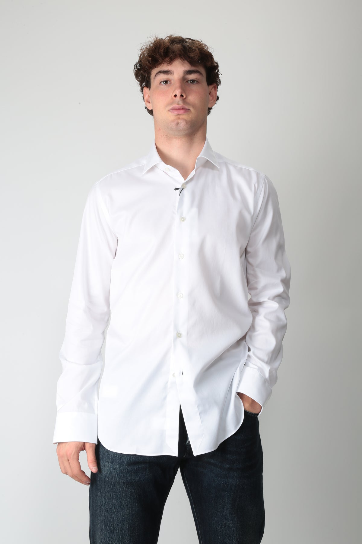 https://admin.shopify.com/store/gulieshop/products/16596098351453#:~:text=https%3A//www.gulieshop.it%20%E2%80%BA%20products%20%E2%80%BA%20xacus%2Dcamicia%2Dclassic%2Dfit%2D558ml%2D11291