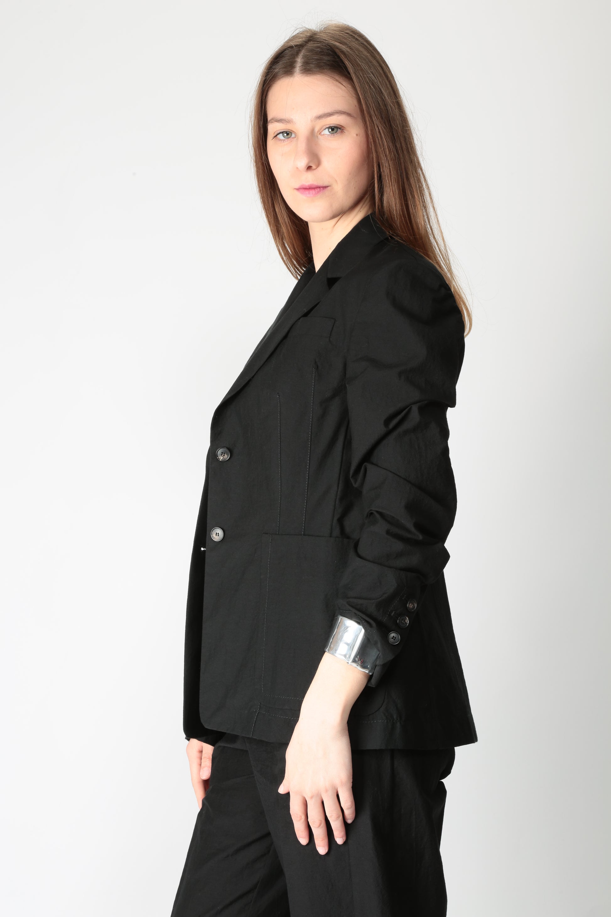 https://admin.shopify.com/store/gulieshop/products/15308812026205#:~:text=https%3A//www.gulieshop.it%20%E2%80%BA%20products%20%E2%80%BA%20tela%2Dgiacca%2Dmonopetto%2Din%2Dcotone%2Dpoesia%2D1