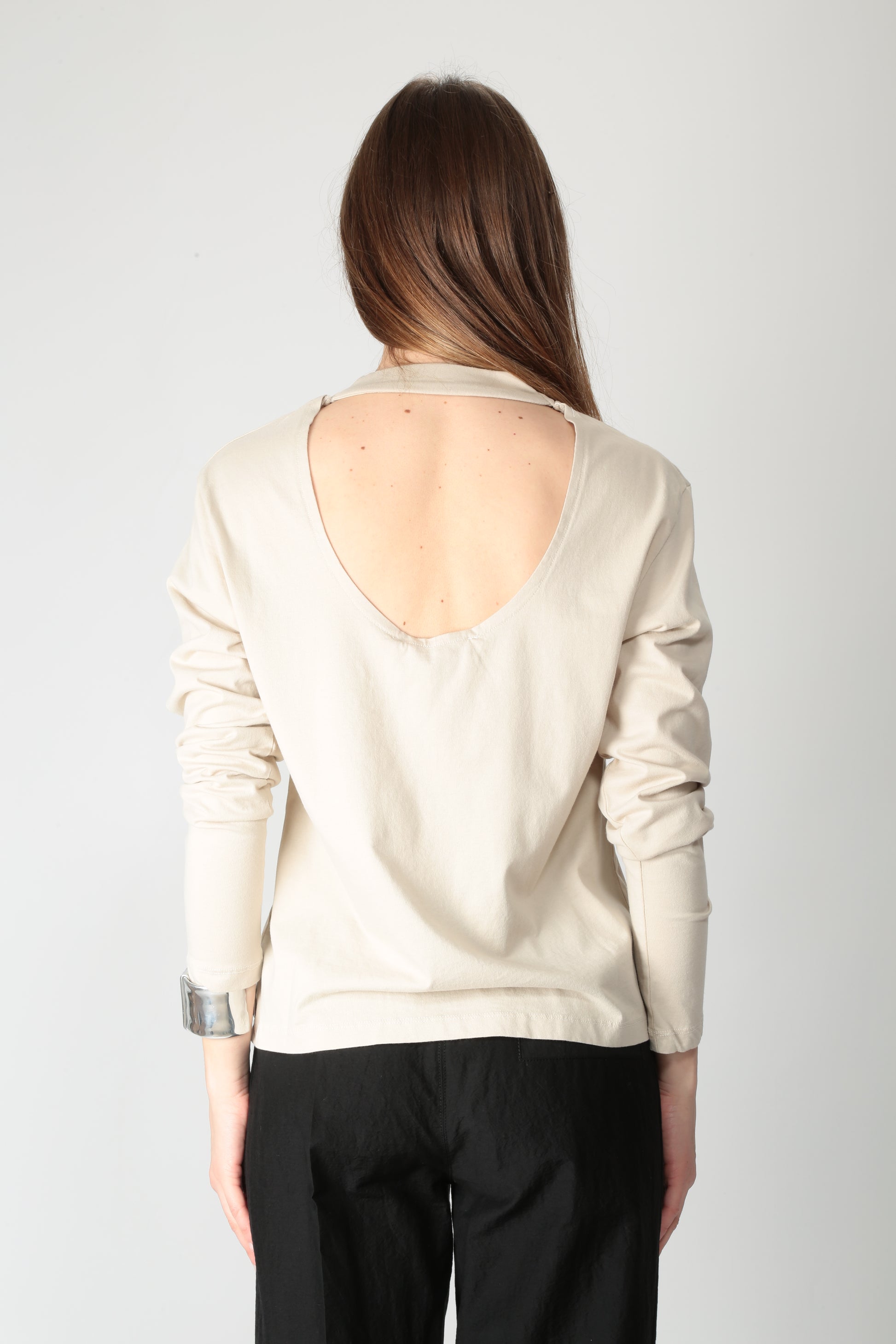 https://admin.shopify.com/store/gulieshop/products/15308812386653#:~:text=https%3A//www.gulieshop.it%20%E2%80%BA%20products%20%E2%80%BA%20tela%2Dt%2Dshirt%2Din%2Dcotone%2Dwood