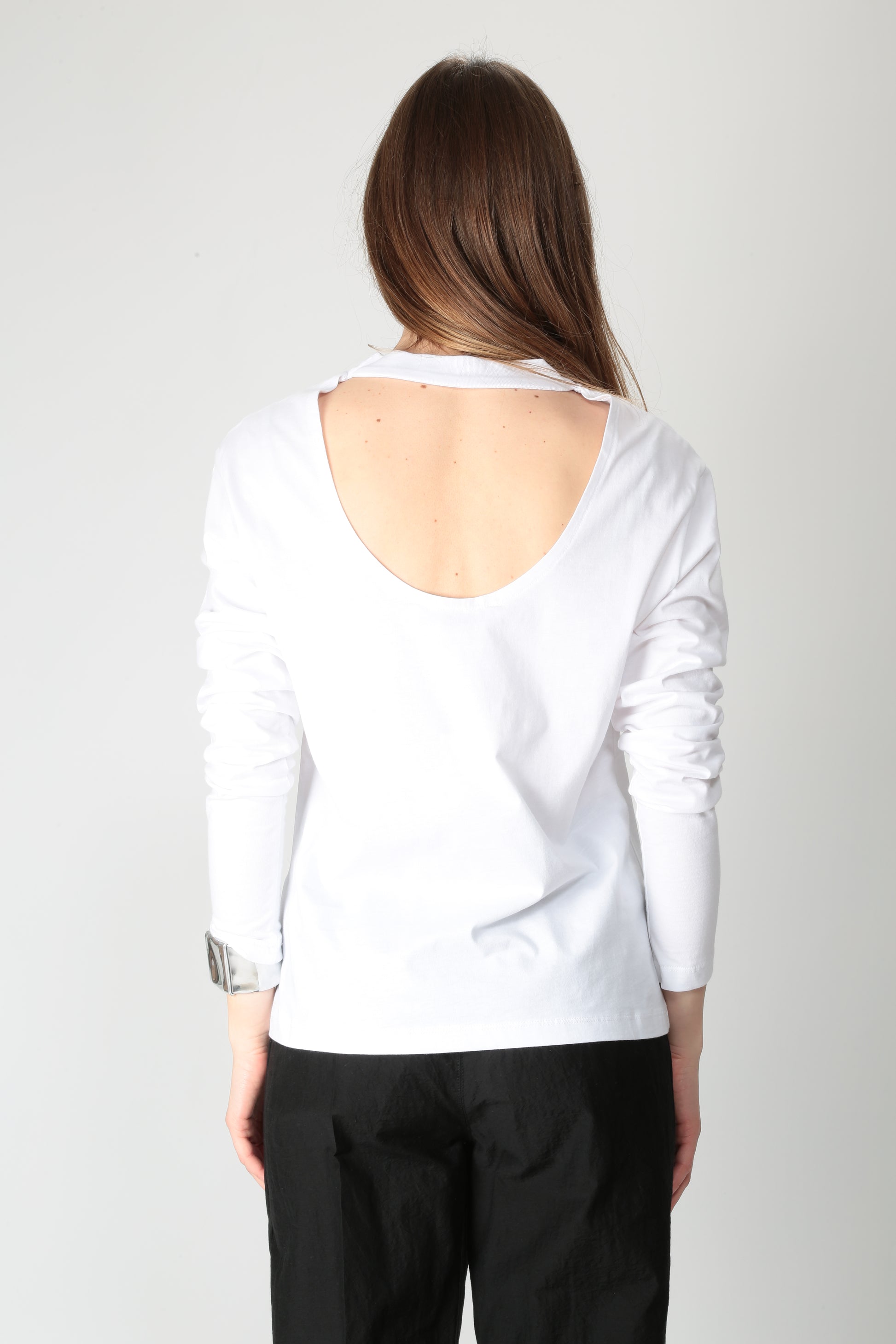 https://admin.shopify.com/store/gulieshop/products/15308812419421#:~:text=https%3A//www.gulieshop.it%20%E2%80%BA%20products%20%E2%80%BA%20tela%2Dt%2Dshirt%2Din%2Dcotone%2Dwood%2D1