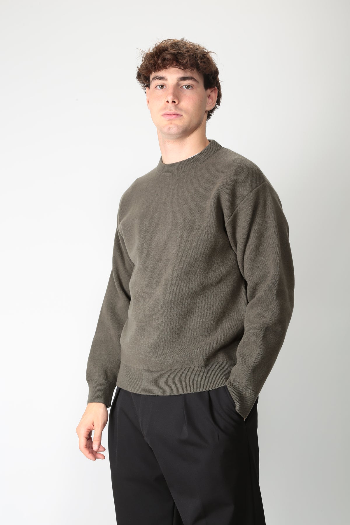 https://admin.shopify.com/store/gulieshop/products/16596116734301