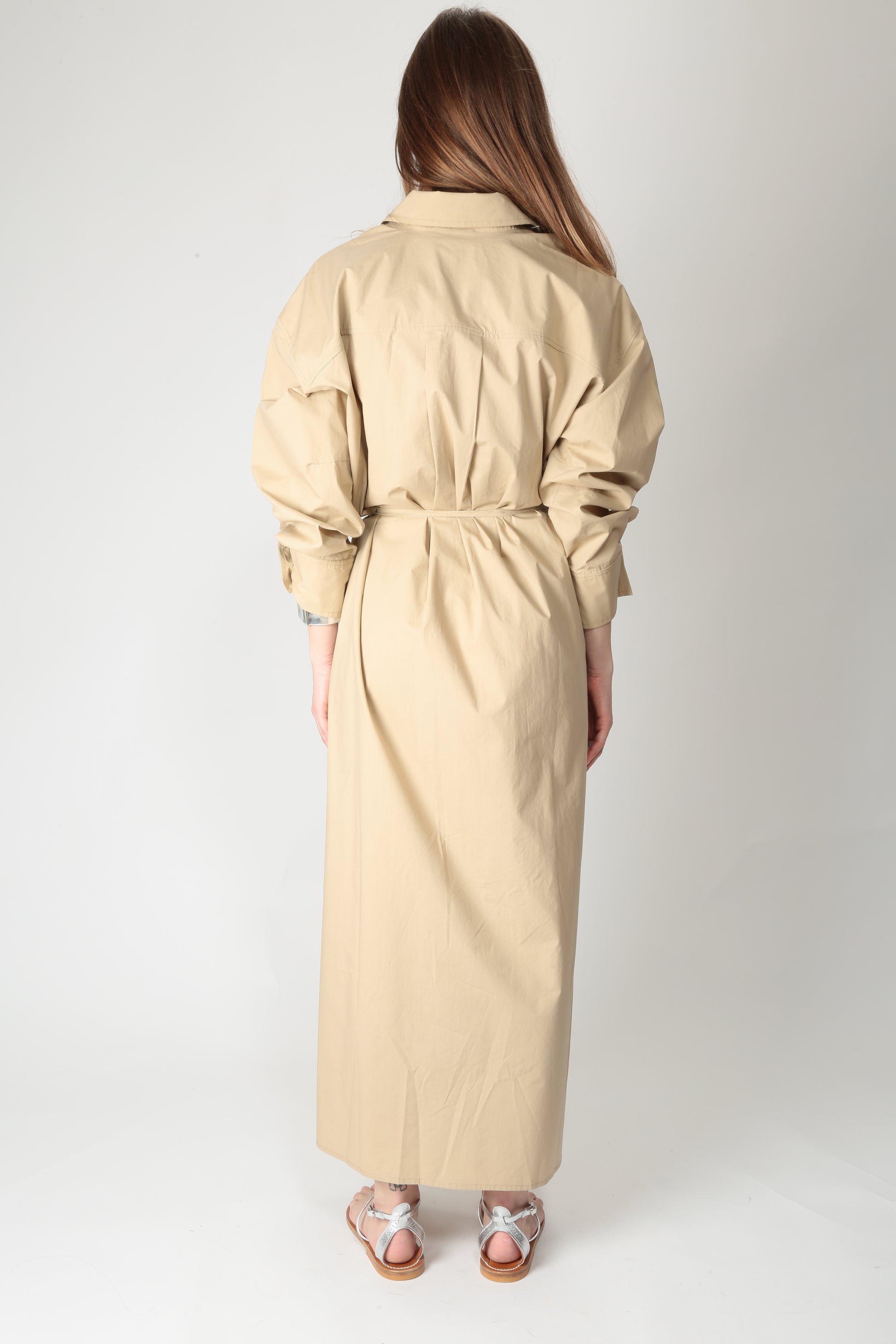 https://admin.shopify.com/store/gulieshop/products/15400672067933#:~:text=https%3A//www.gulieshop.it%20%E2%80%BA%20products%20%E2%80%BA%20r%2Dcollina%2Dabito%2Dchemisier%2Dwrap%2Db51235