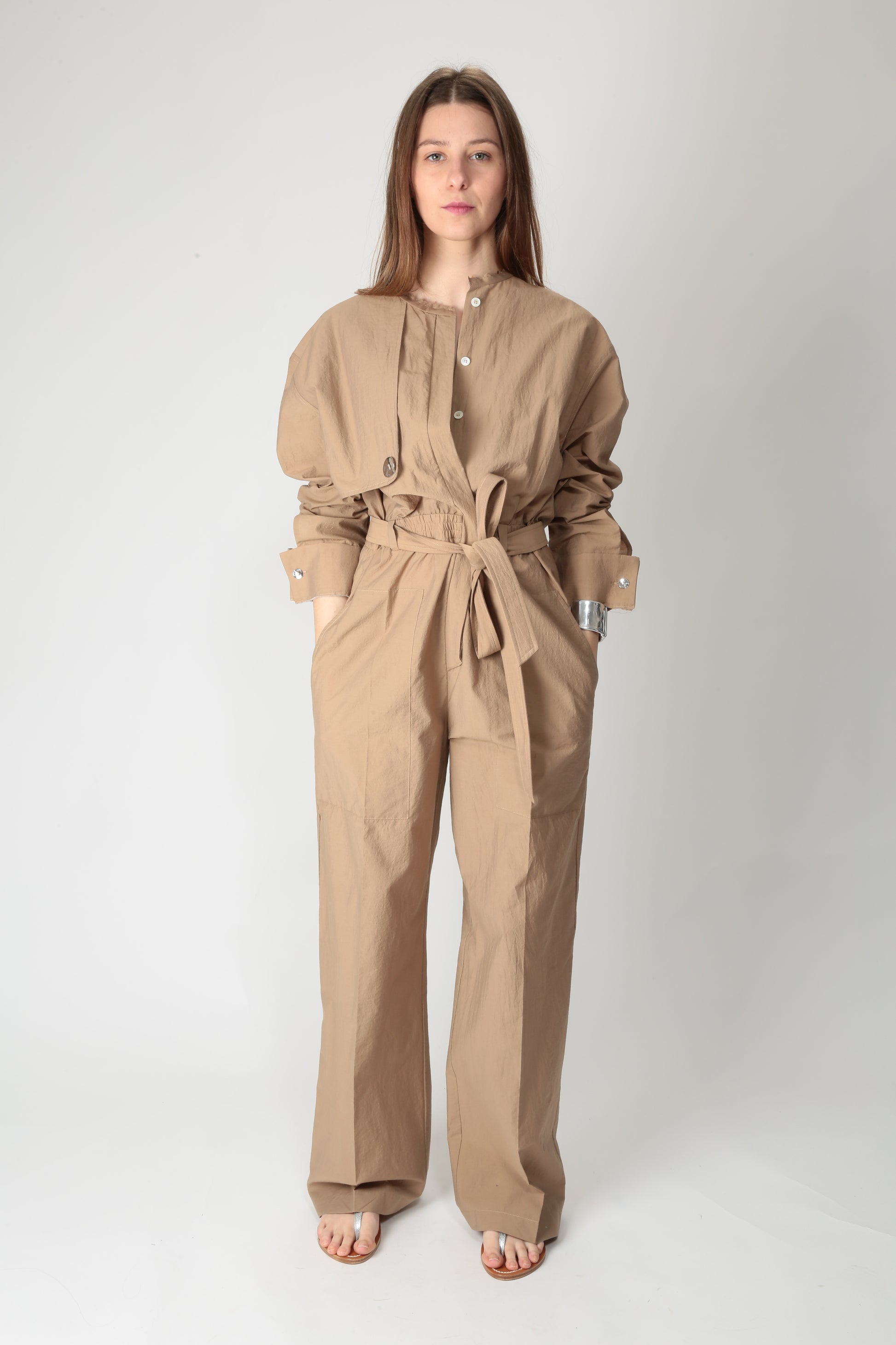 https://admin.shopify.com/store/gulieshop/products/15308812255581#:~:text=https%3A//www.gulieshop.it%20%E2%80%BA%20products%20%E2%80%BA%20tela%2Djumpsuit%2Din%2Dmisto%2Dcotone%2Dparker