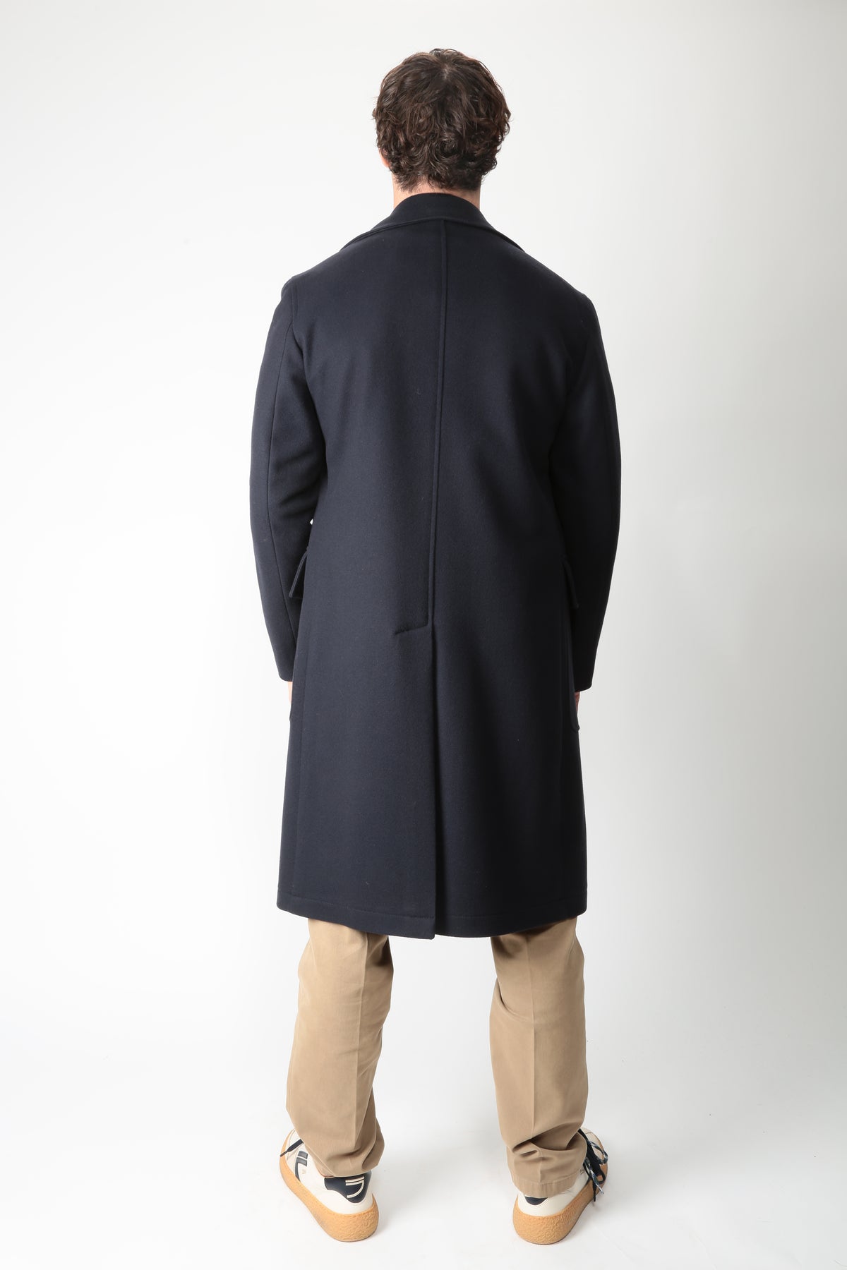 https://admin.shopify.com/store/gulieshop/products/16598082879837#:~:text=https%3A//www.gulieshop.it%20%E2%80%BA%20products%20%E2%80%BA%20brando%2Dper%2Dlubiam%2Dcappotto%2Dlungo%2Ddoppiopetto%2D67502%2D7%2D7498