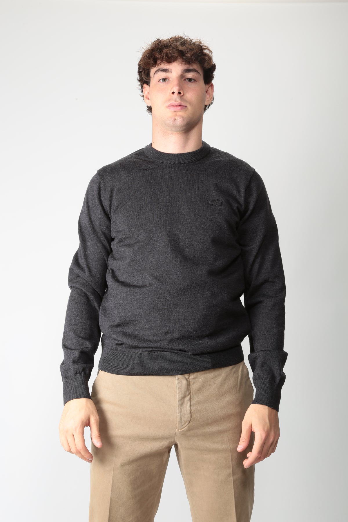 https://admin.shopify.com/store/gulieshop/products/16596098711901#:~:text=Gulie%20Atelier-,https%3A//www.gulieshop.it%20%E2%80%BA%20products%20%E2%80%BA%20lacoste%2Dmaglia%2Din%2Dlana%2Drasata%2Dah1969,-Lacoste%20Maglia%20in