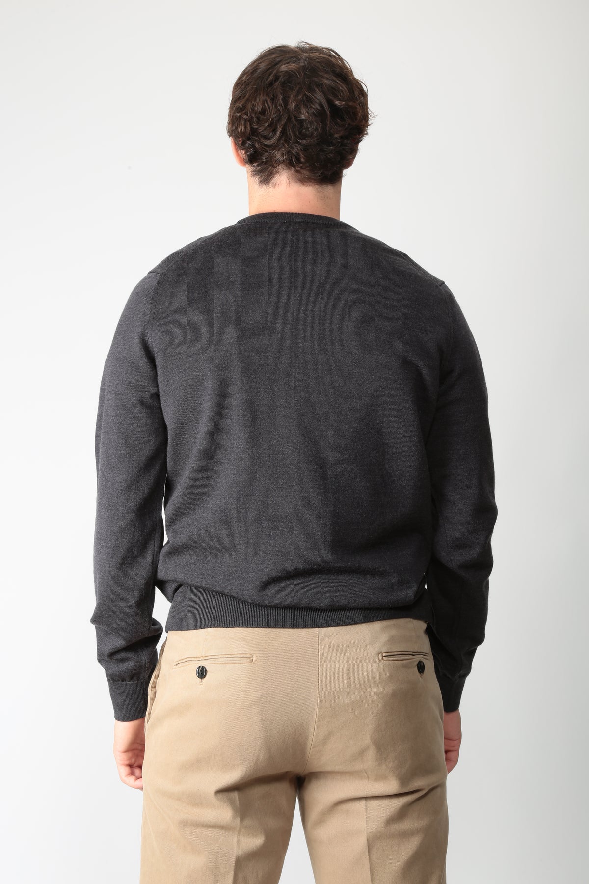 https://admin.shopify.com/store/gulieshop/products/16596098711901#:~:text=Gulie%20Atelier-,https%3A//www.gulieshop.it%20%E2%80%BA%20products%20%E2%80%BA%20lacoste%2Dmaglia%2Din%2Dlana%2Drasata%2Dah1969,-Lacoste%20Maglia%20in