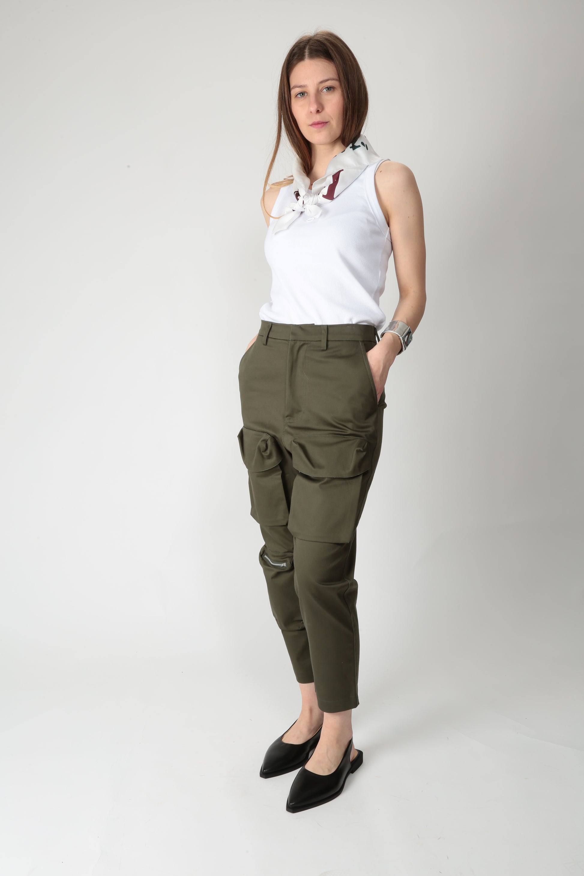 https://admin.shopify.com/store/gulieshop/products/15290025738589#:~:text=https%3A//www.gulieshop.it%20%E2%80%BA%20products%20%E2%80%BA%20the%2Dm%2Dpantalone%2Dcon%2Dtasche%2Dtamy92