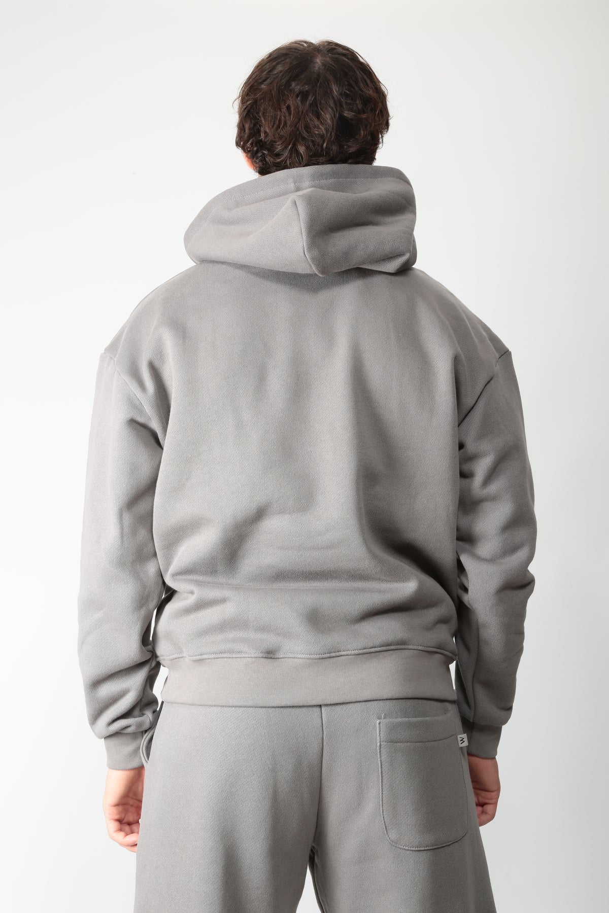https://admin.shopify.com/store/gulieshop/products/16595776176477#:~:text=https%3A//www.gulieshop.it%20%E2%80%BA%20products%20%E2%80%BA%20whynotbrand%2Dfelpa%2Dcon%2Dricamo%2Dfs44
